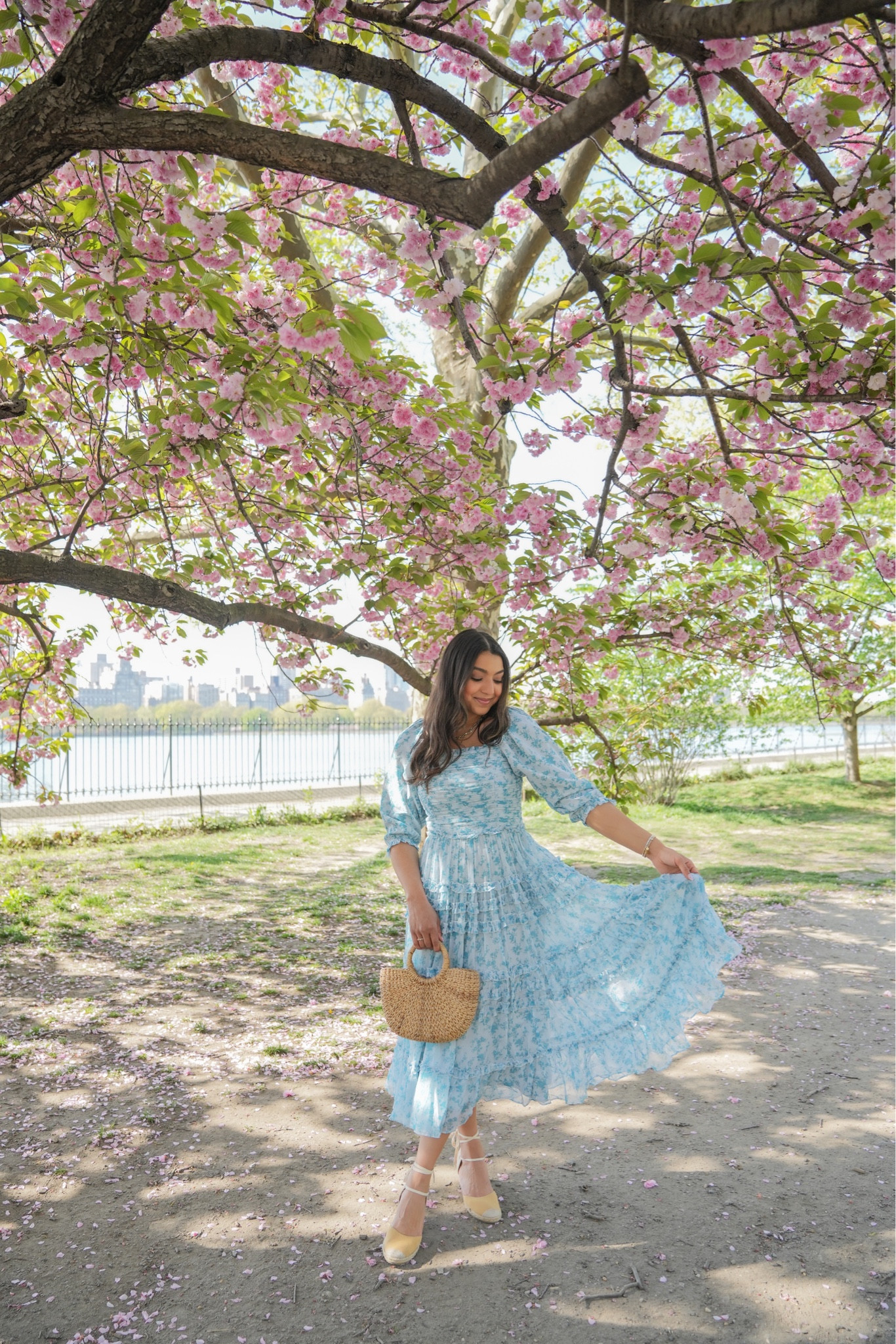 Modest Spring Dress Outfit 

#LTKstyletip #LTKSeasonal