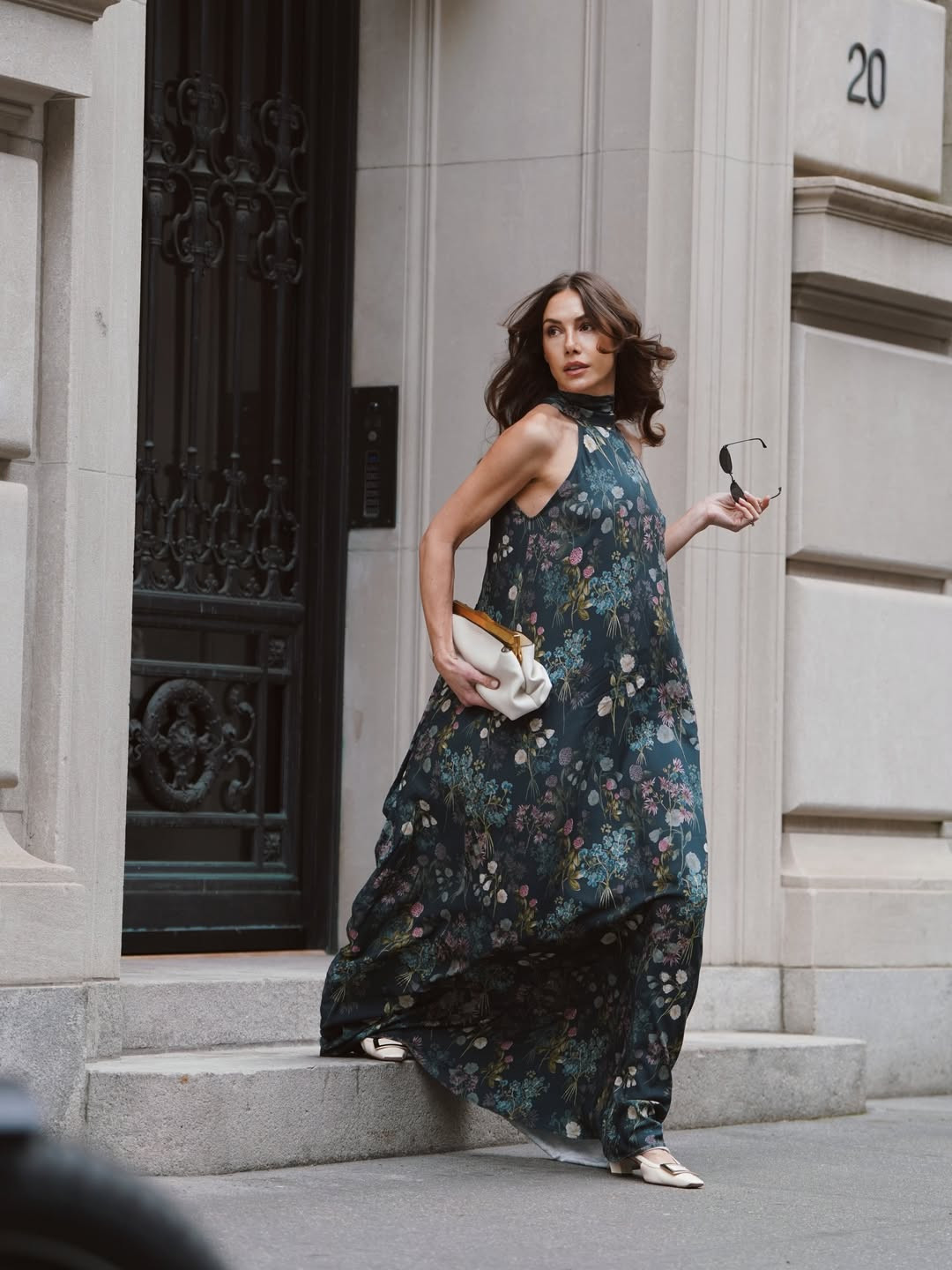 a love letter
softness against the city,
movement against the noise
some pieces just feel intentional
this is one of them
made by women in Guatemala
you can feel the story in it
@liacohenoficial
#WearYourStory #Nostalgia 

 #LTKootd #LTKTravel #LTKWedding