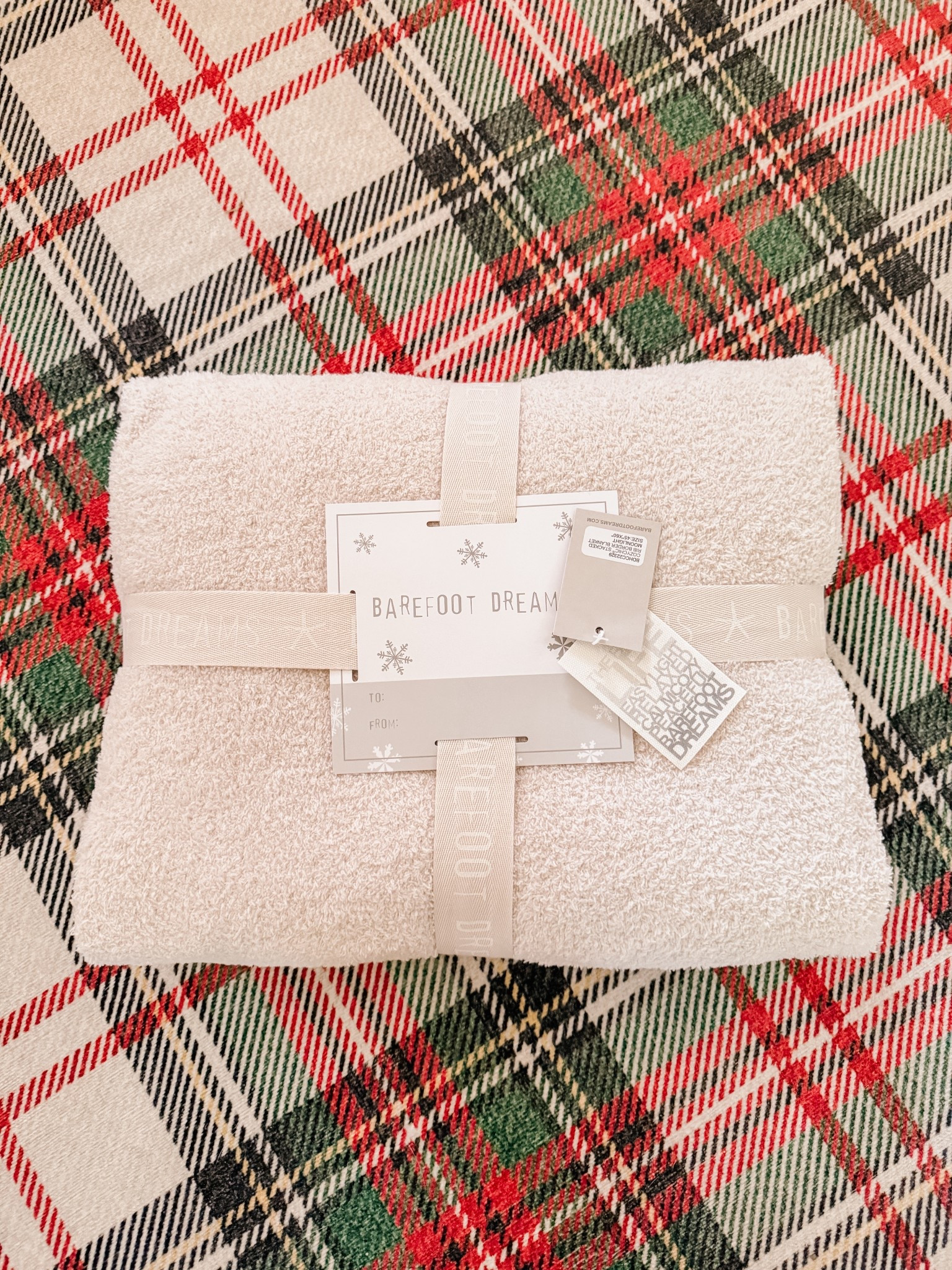 @qvc @barefootdreams #ad #loveQVC 
Barefoot Dreams CozyChic 45x60 Tri-Color Blanket on sale! $59.98 I love shopping QVC for their special value sales! 


#LTKGiftGuide #LTKHoliday #LTKSaleAlert