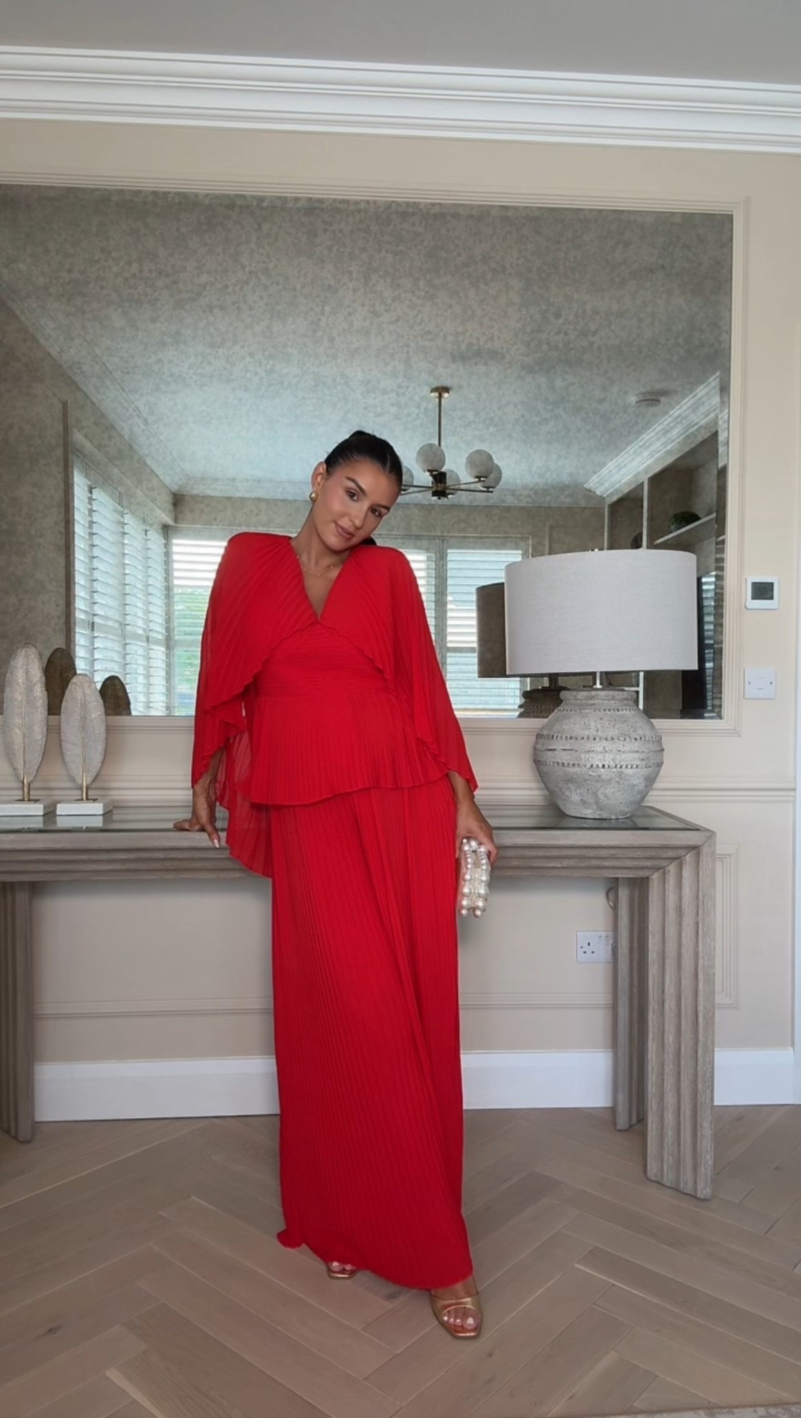 The most stunning two piece for a #weddingguest 

#LTKdresses #LTKsummer #LTKwedding