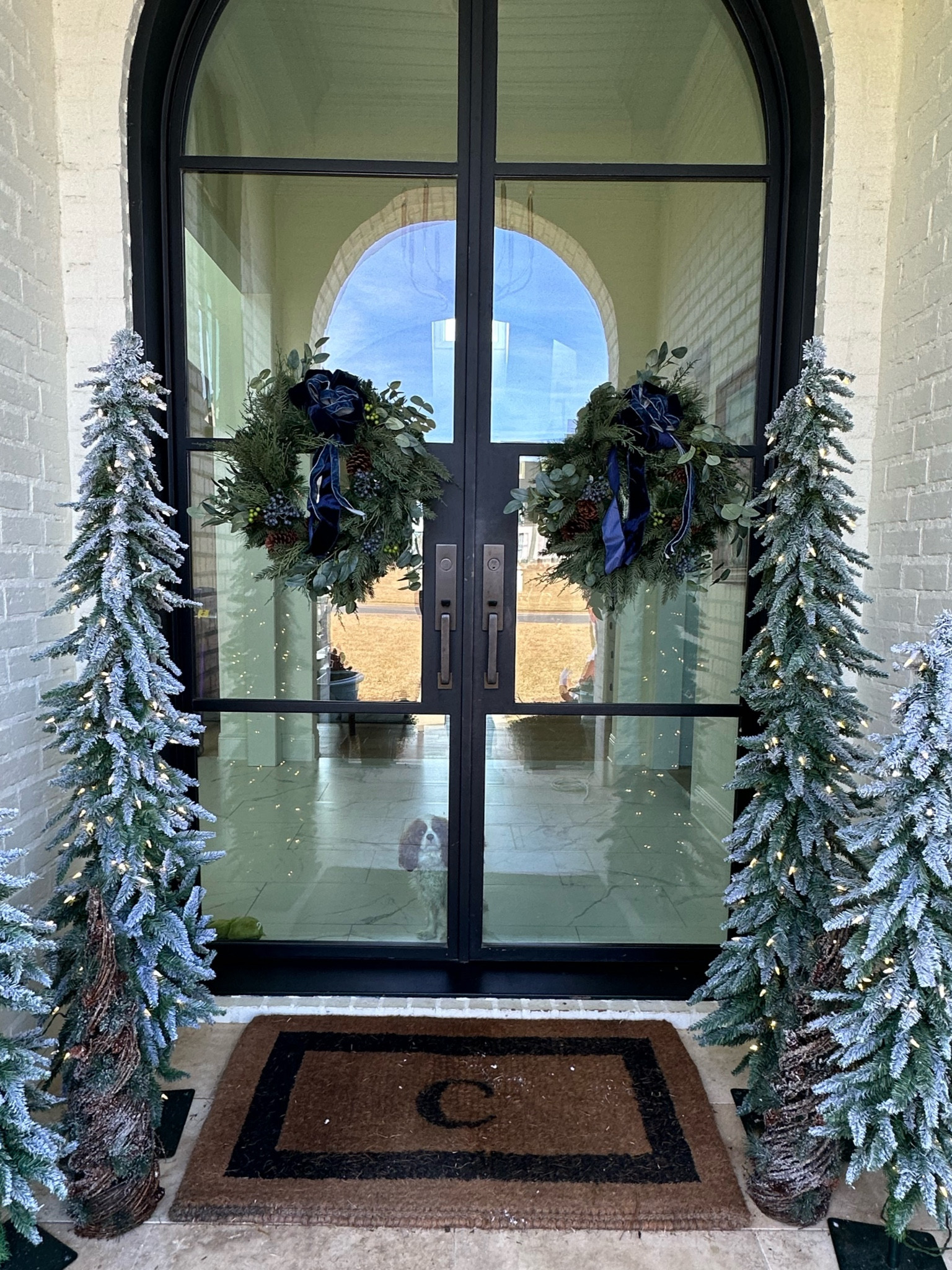 Christmas Wreath. Lights up on a timer. Great size. 

#LTKHoliday #LTKSeasonal #LTKhome