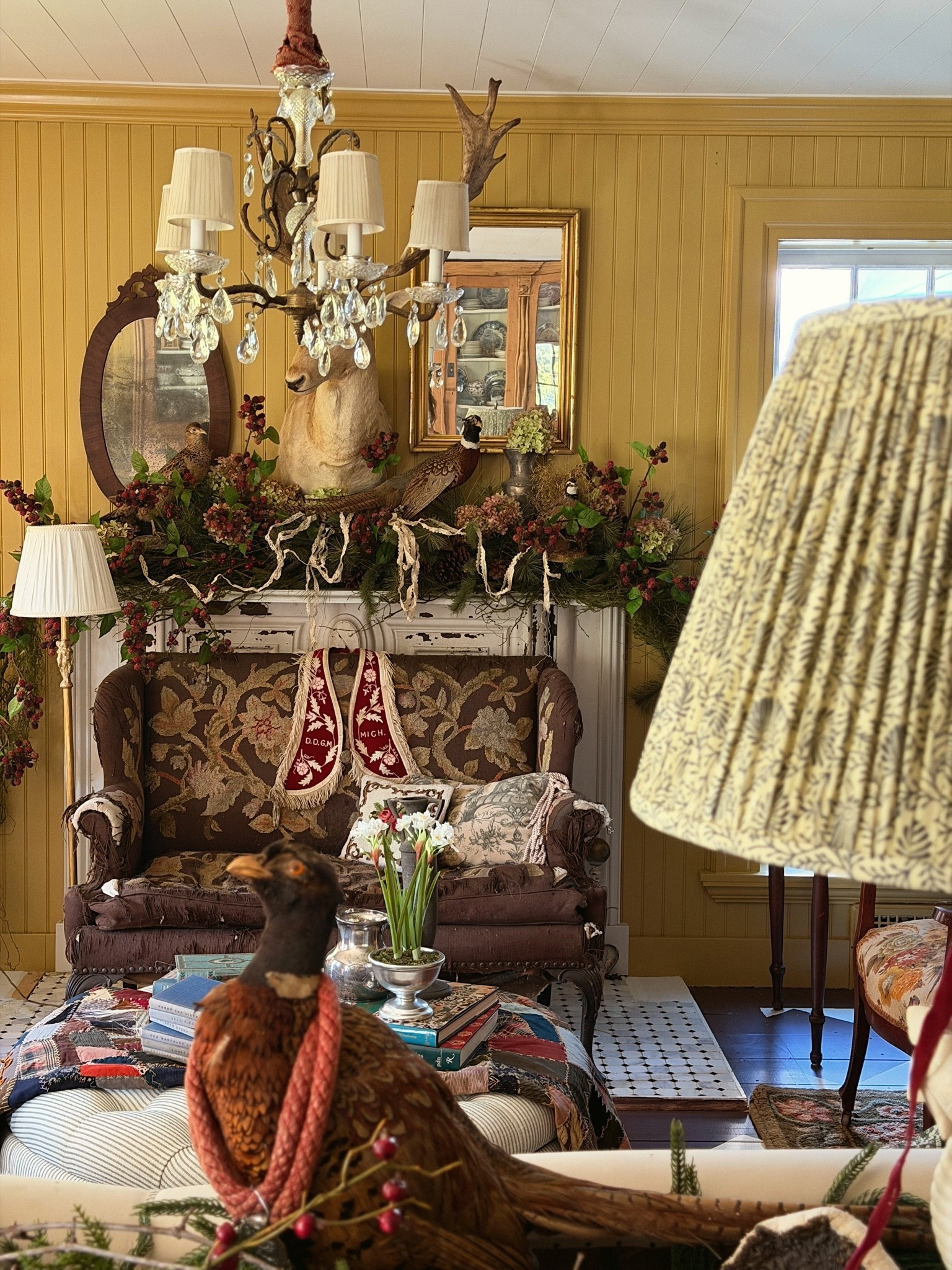 Cozy cottage living room