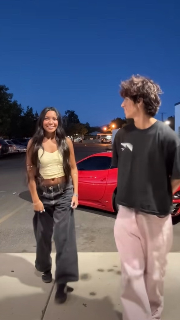 Throwback fit check 🌟

#LTKU #LTKootd #LTKSaleAlert