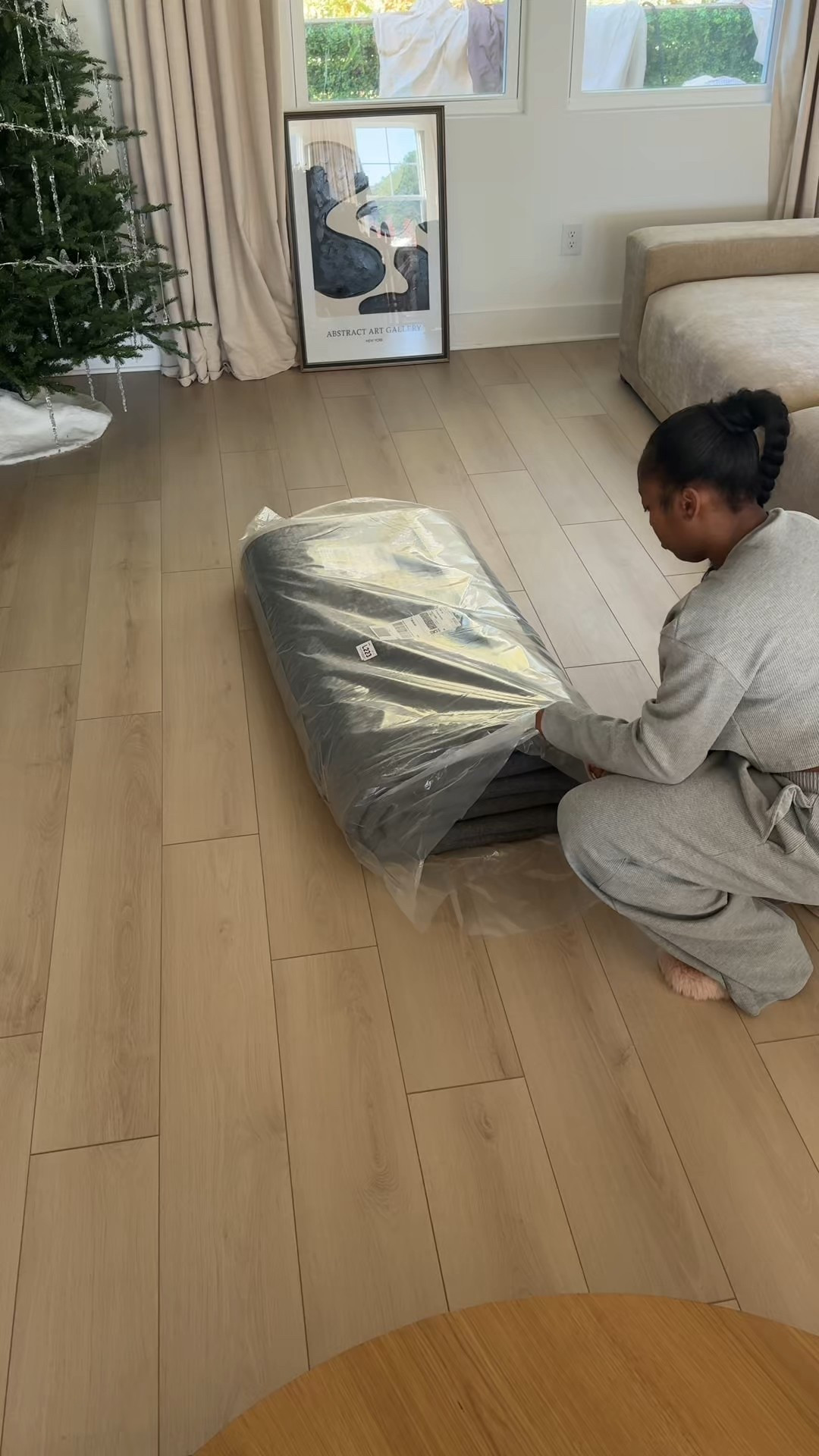 So obsessed with my new rug😍. I ordered a 9x12

Rug unboxing, living room rug, living room decor, wayfair rug, rug, home decorr

#LTKU #LTKHoliday #LTKHome