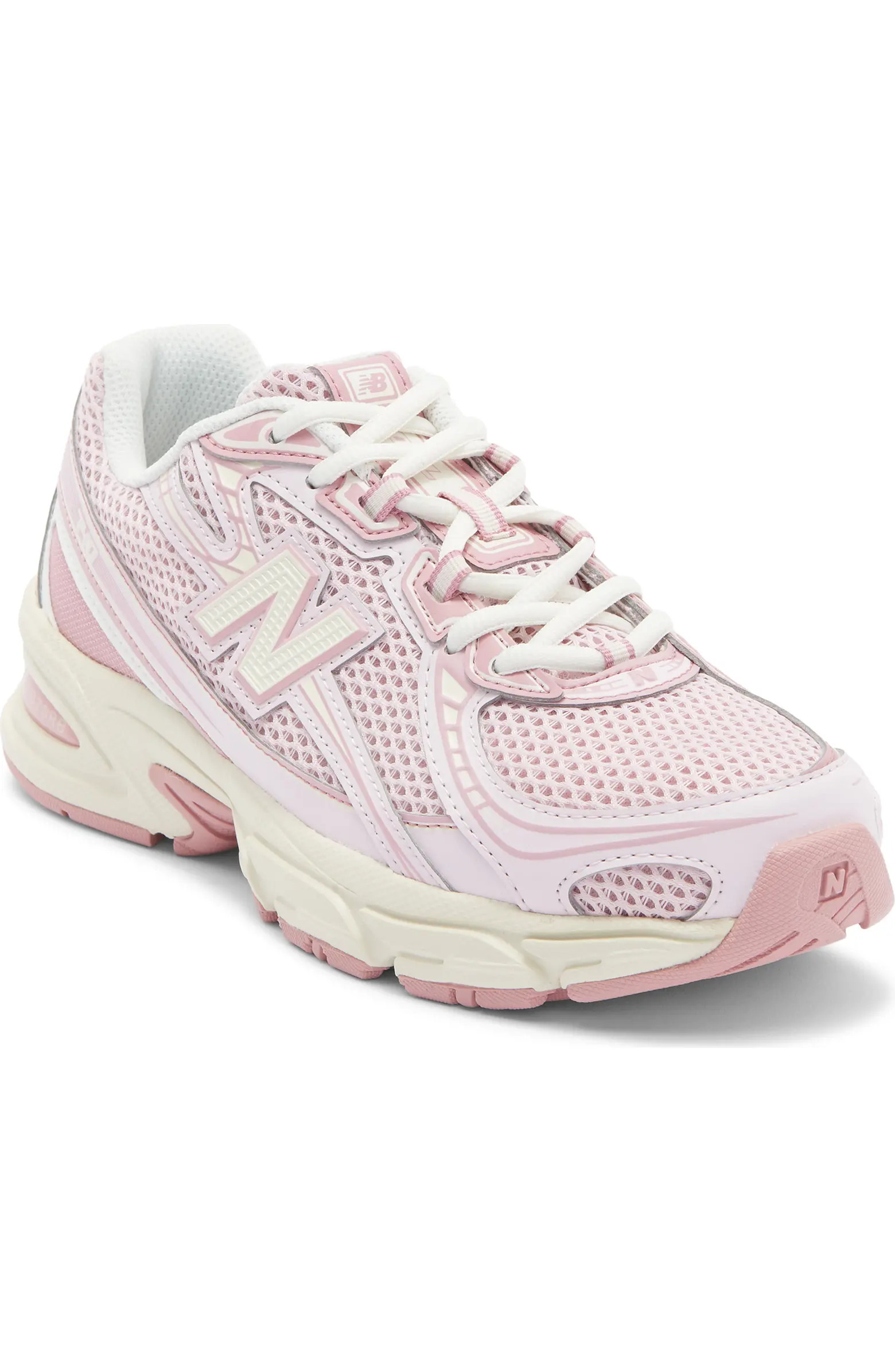 Gender Inclusive 740 Sneaker | Nordstrom