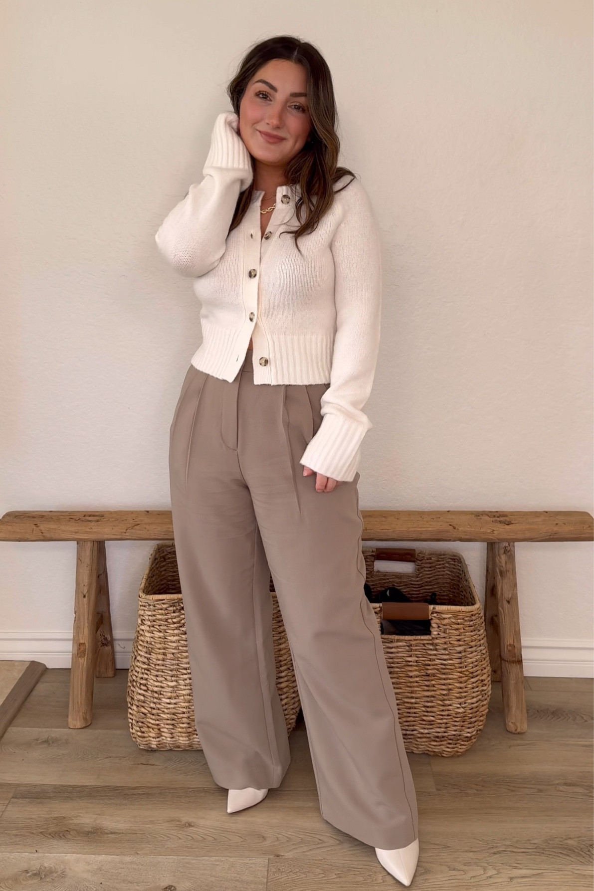 Pants 27 short (i have to wear heels with them)
Cardigan size xxs

#LTKstyletip #LTKSeasonal #LTKfindsunder50