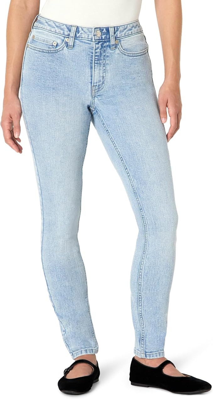 Amazon Essentials Womens Versatile High Stretch Mid-Rise Skinny Jeans | Amazon (US)