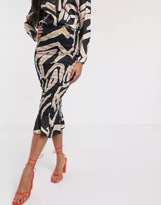 Never Fully Dressed shirred midi bodycon skirt o ord in mono abstract print | ASOS (Global)