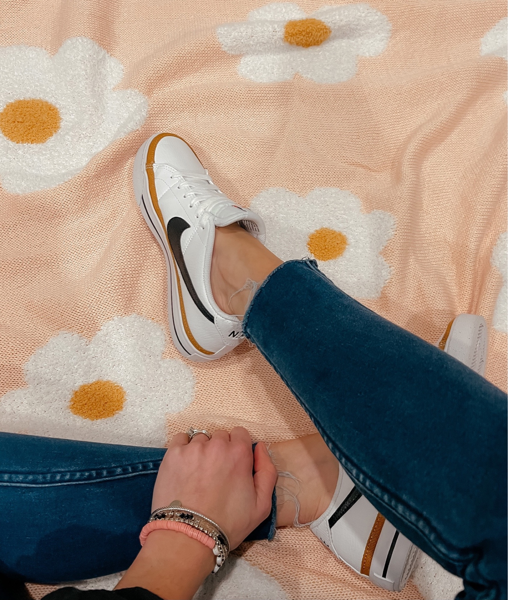 Nike sneakers on sale ; everyday sneakers ; Daisy blanket restocked ; Valentine’s Day blanket ; toddler blanket ; girl room decor 

#LTKhome #LTKSeasonal #LTKshoecrush