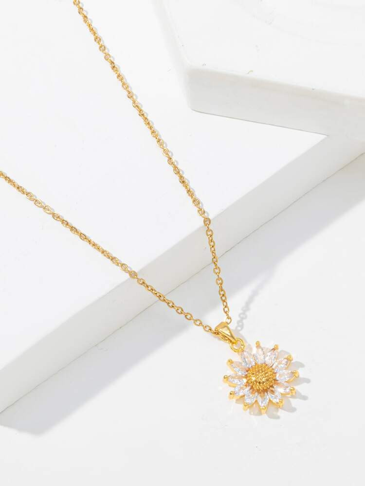 18K Gold Plated Flower Pendant Necklace | SHEIN