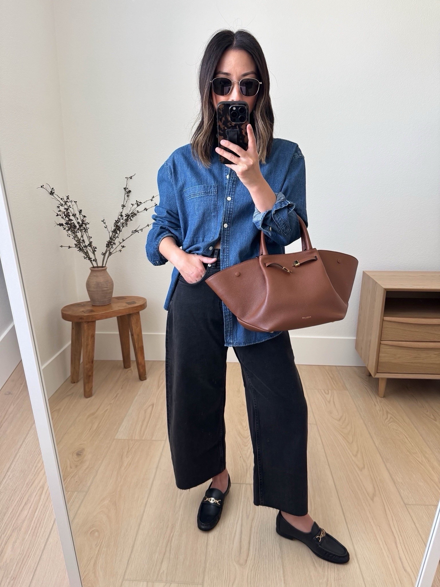 Ideas for bringing your chambray into 2025.

The BEST denim shirt. Perfectly roomy, great material, not thin, not thick. Perfect blue. Cannot recommend this enough! Jeans are Everlane curve, they’re my fav!!! So soft and comfy. I size up 2 sizes in these for lots of room. Waist cinches. Cut hems. On sale! 

Ayr shirt xs
Everlane jeans 26. Cut hems. 
Sam Edelman loafers 5
DeMellier bag medium 
Le Spec sunglasses 

Petite style, jeans 


#LTKPetite #LTKItBag #LTKSaleAlert