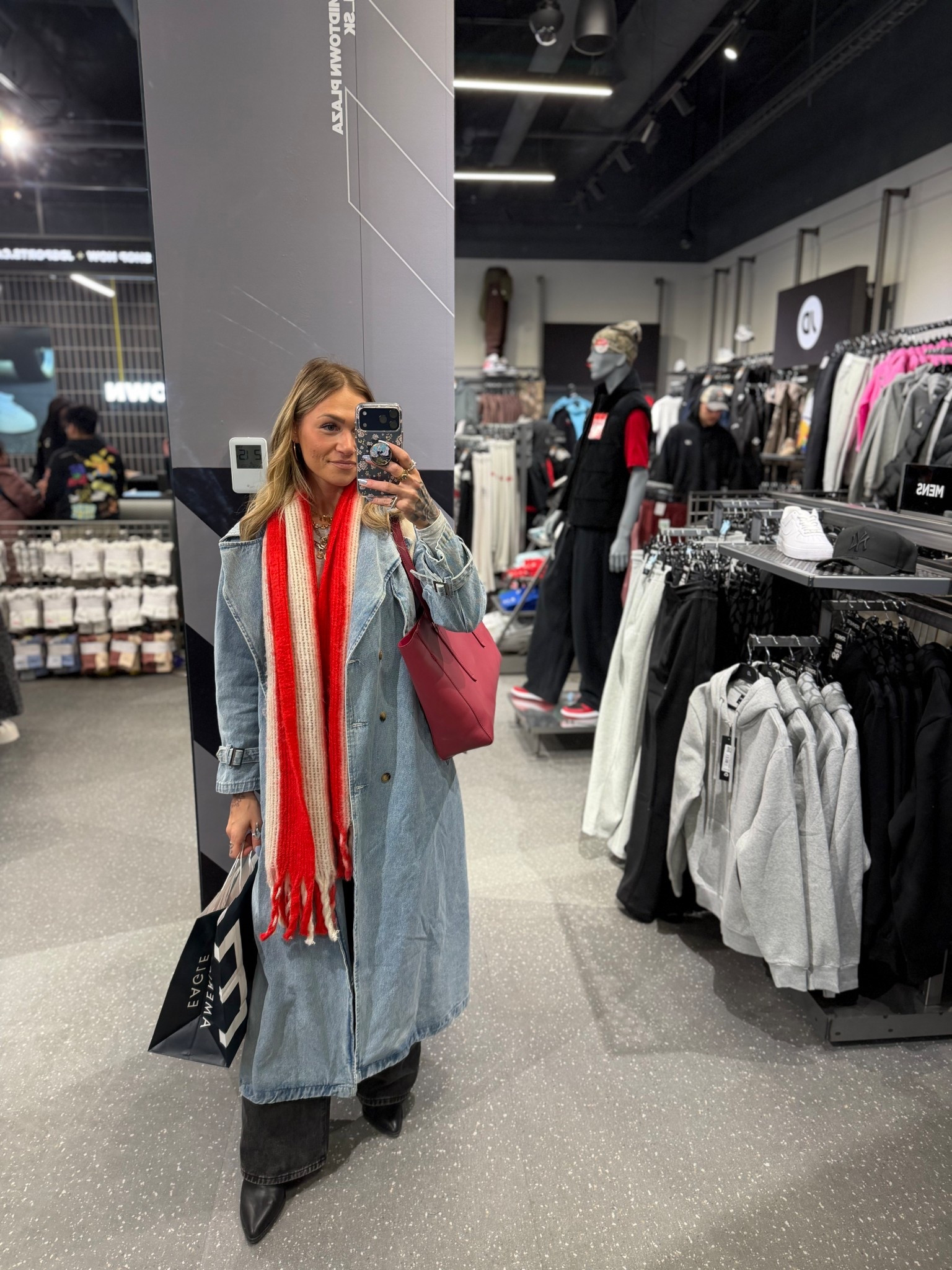 The most affordable and amazing denim trench coat

#LTKjeans #LTKcanada #LTKwinter