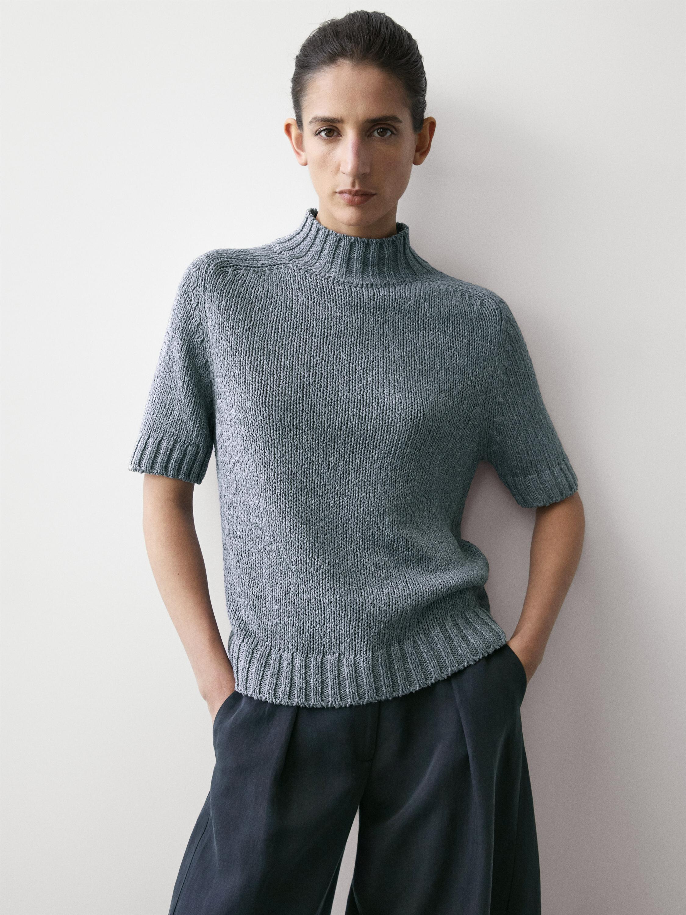 Strickpullover aus Baumwollmischgewebe mit Stehkragen | Massimo Dutti DE