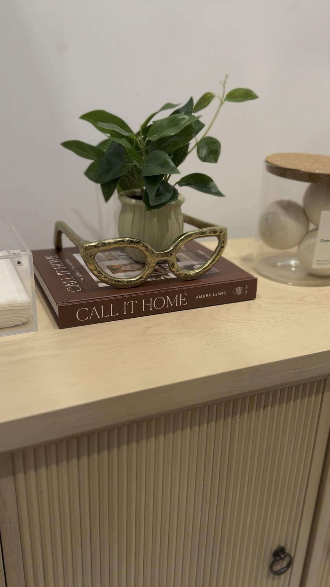 Laundry room finds. 🧺

Laundry room, laundry organization, home decor, home finds, neutral home, modern living 