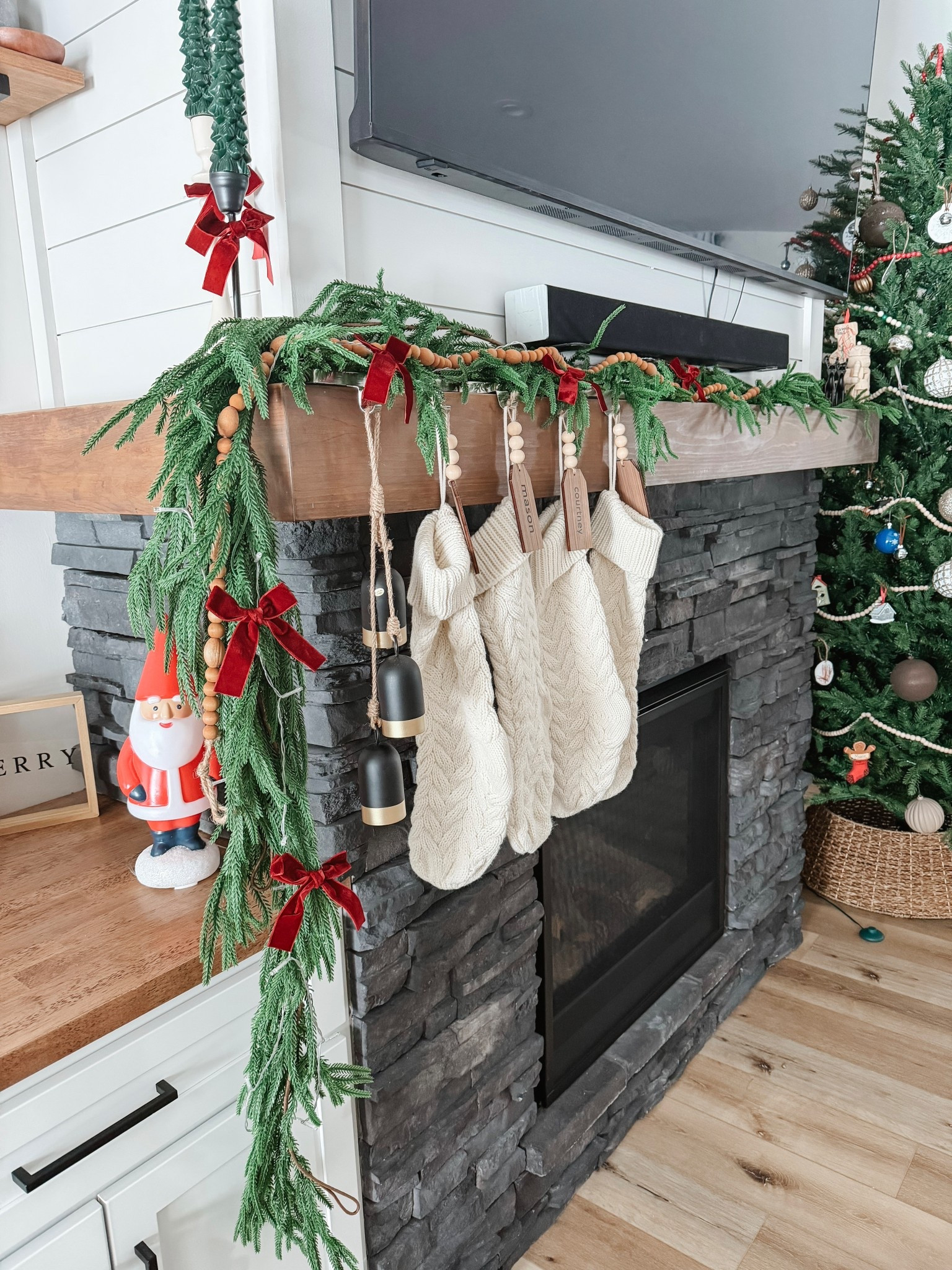 Christmas decor 

#LTKHoliday #LTKHome #LTKFamily