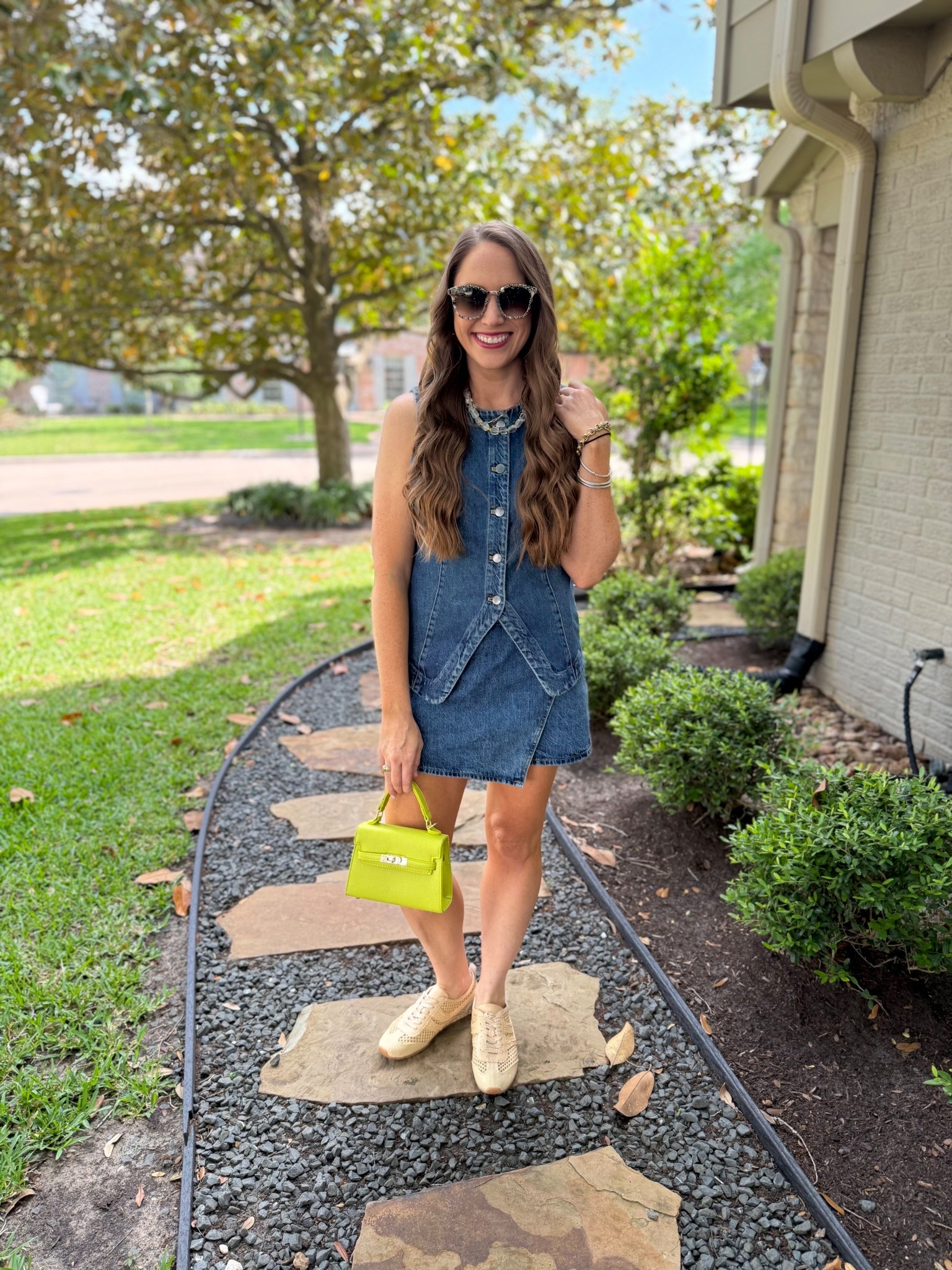 The cutest denim set for summer. Denim vest, Denim skort. 

Size 27- skort
size 4- vest

#LTKFindsUnder100 #LTKStyleTip #LTKTravel