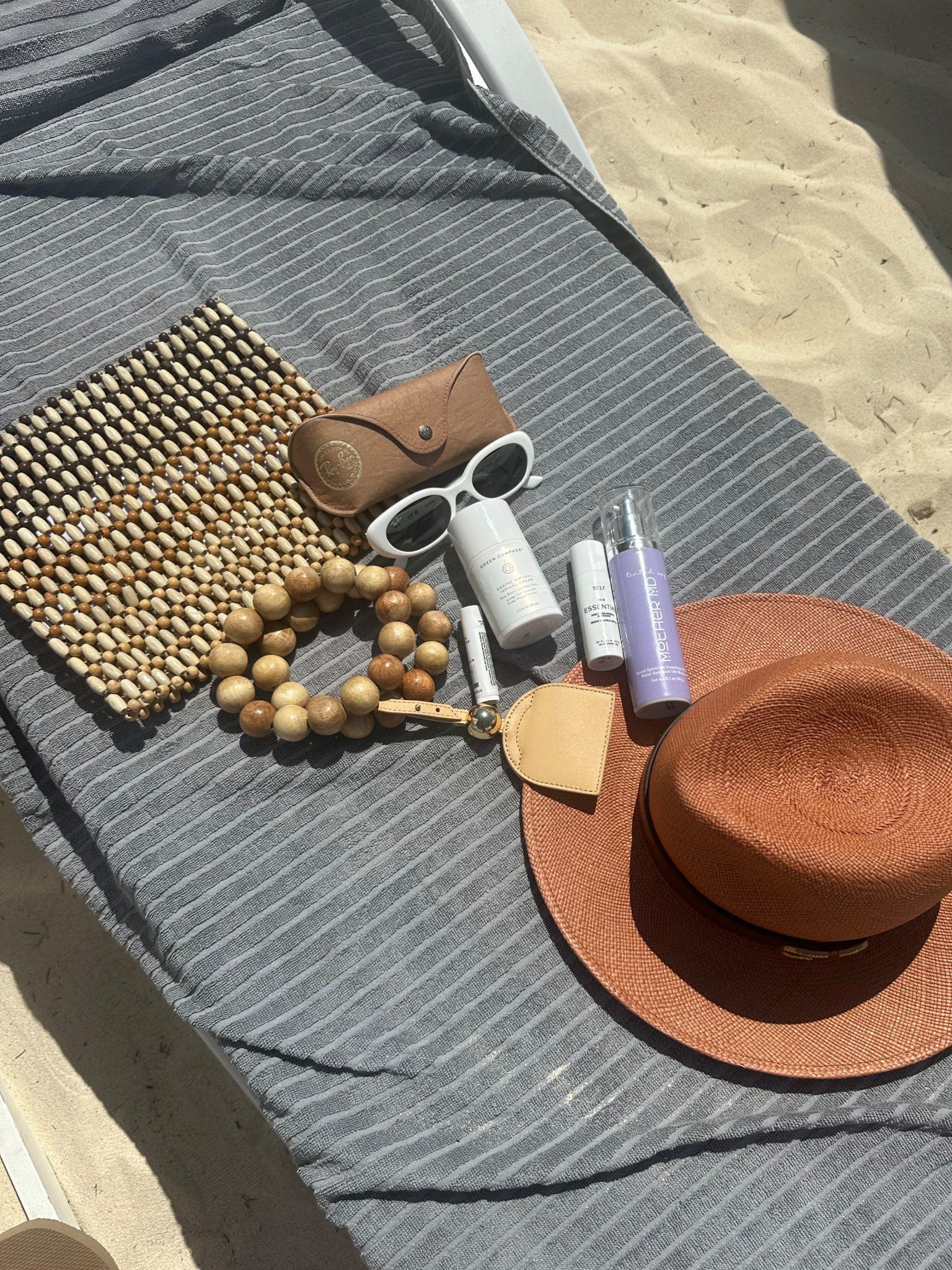 ocean side 🌊 

#LTKSeasonal #LTKOver40 #LTKTravel