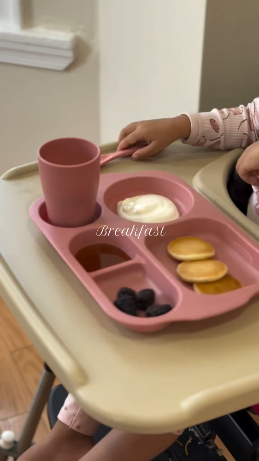 Good Morning ☀️ 

How cute is Luna’s tableware 🥹💓 It’s a set that has a fork, spoon, plate, bowl and cup. Everything fits in the groves too ! 

During meal times we always try preferred and non preferred foods together - black berries and yogurt are preferred, pancakes and other breads are not a preferred food. Normally we have to limit her choices to two, but today we’re throwing in a third ! 

We have been using this method since she was a baby, especially during speech / feeding sessions and because she has a gtube. 

Luna does really well with mirroring and prompts during feeding. As long as it doesn’t feel like “work” or a command she responds pretty well. 

Even though she has a gtube and a history of some crappy oral motor skills 😂 She does really well now and at this point it’s more so her intake. She will probably eat 1 pancake, like 3 spoons of yogurt and probably 3 black berries. I give her gtube feeds AFTER oral feeds. 

If you have any questions about her tableware, gtube, feeding schedule or anything else drop a comment below 🫶🏼

#morning #breakfast #gtube #oralmotorskills #mom #pink #toddlers