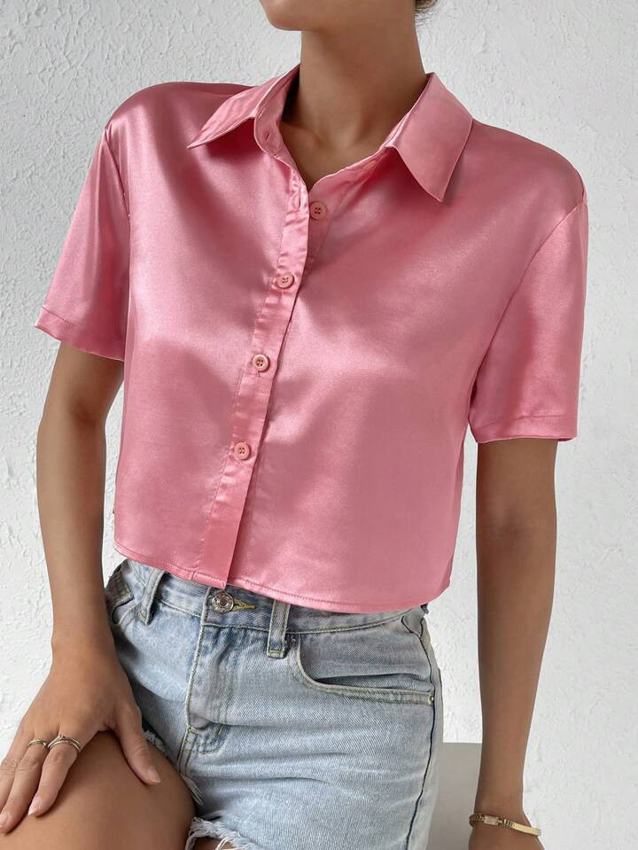 SHEIN Privé Camisa unicolor con botón delantero de satén | SHEIN