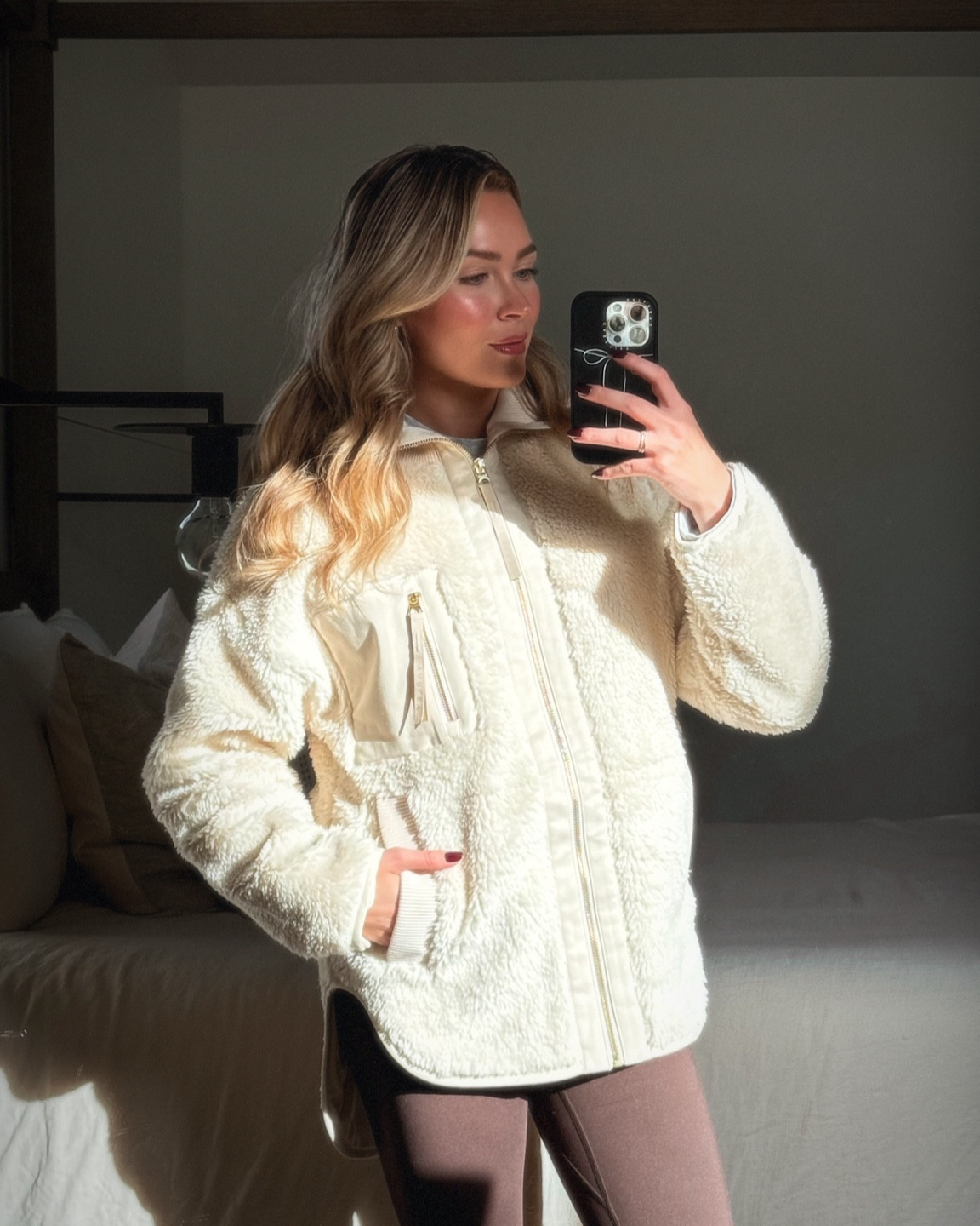 Fall style, winter style, jacket, womens fashion, lounge wear 