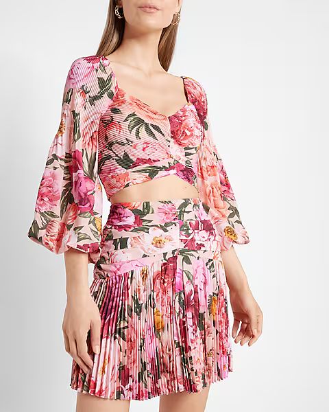 Floral Print Faux Wrap Puff Sleeve Cropped Top | Express
