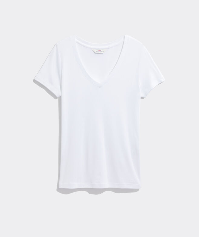 Simple V-Neck Tee | vineyard vines