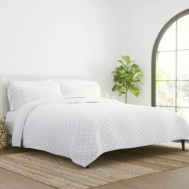 Noble Linens 3-Piece White Diamond Quilt Set, Full/Queen | Walmart (US)