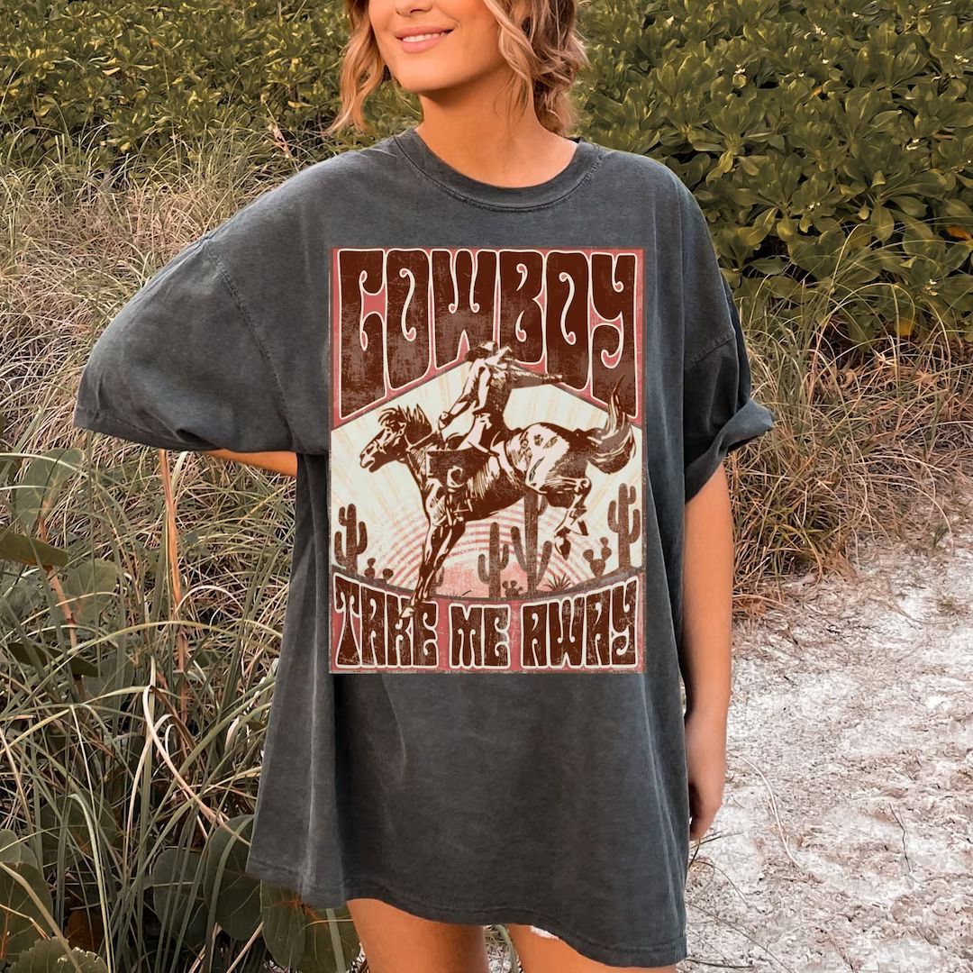 Comfort Colors Cowboy Shirt Western Graphic Tee Bull Skull Western Tshirt Dress Oversized Nashvil... | Etsy (US)