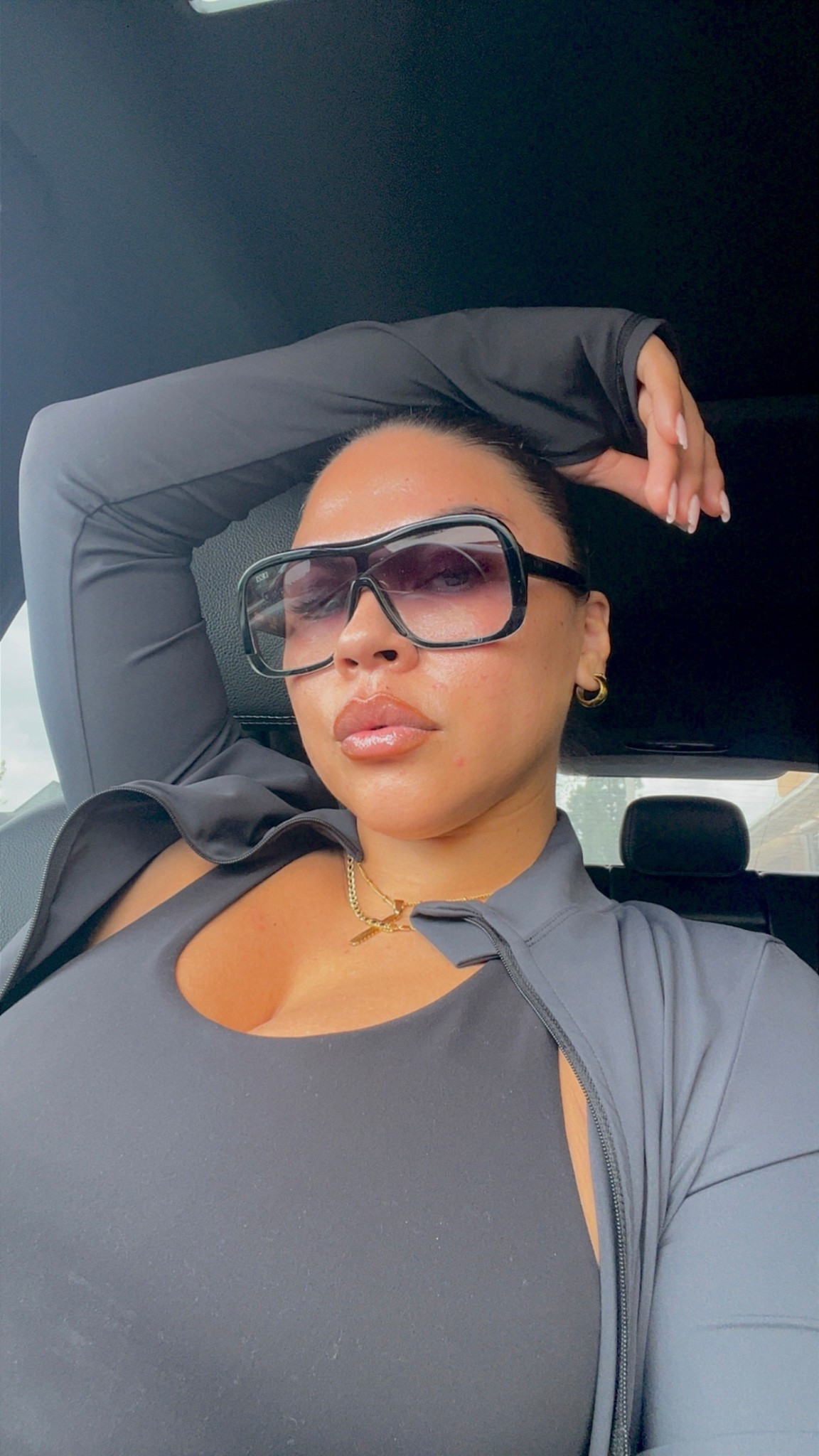 the shades 

#LTKU #LTKStyleTip #LTKBeauty