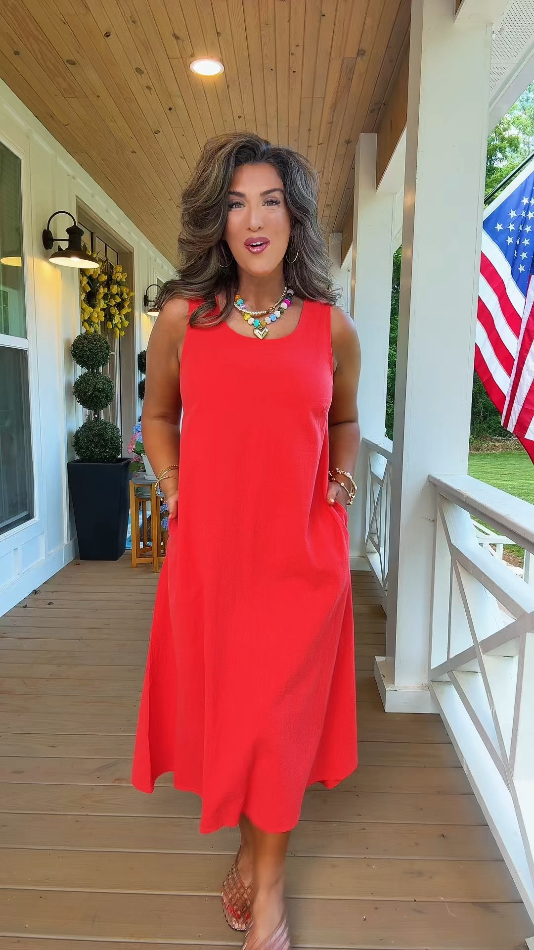 The most effortless dress for this summer not to mention how timeless it is too. 🙌🏻

#LTKootd #LTKmomlife #LTKMidsize