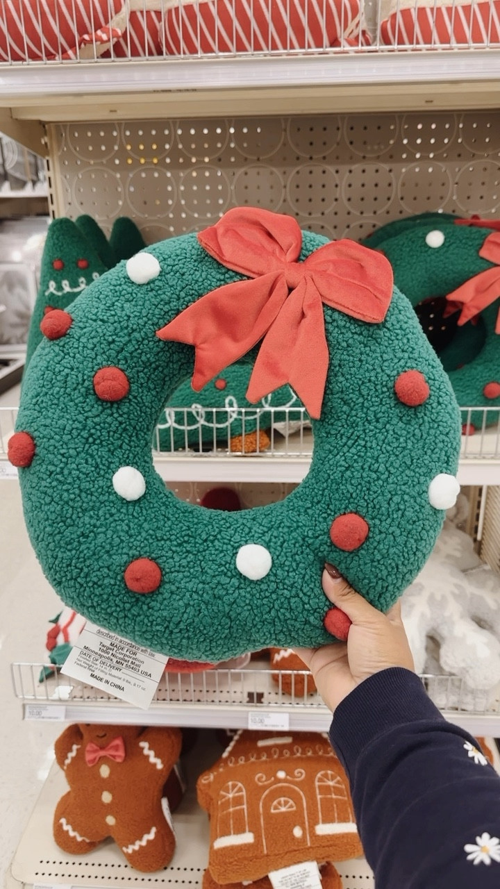 New Christmas wondershop throw Pillows ❤️🎅🎄

#LTKHome #LTKHoliday #LTKGiftGuide