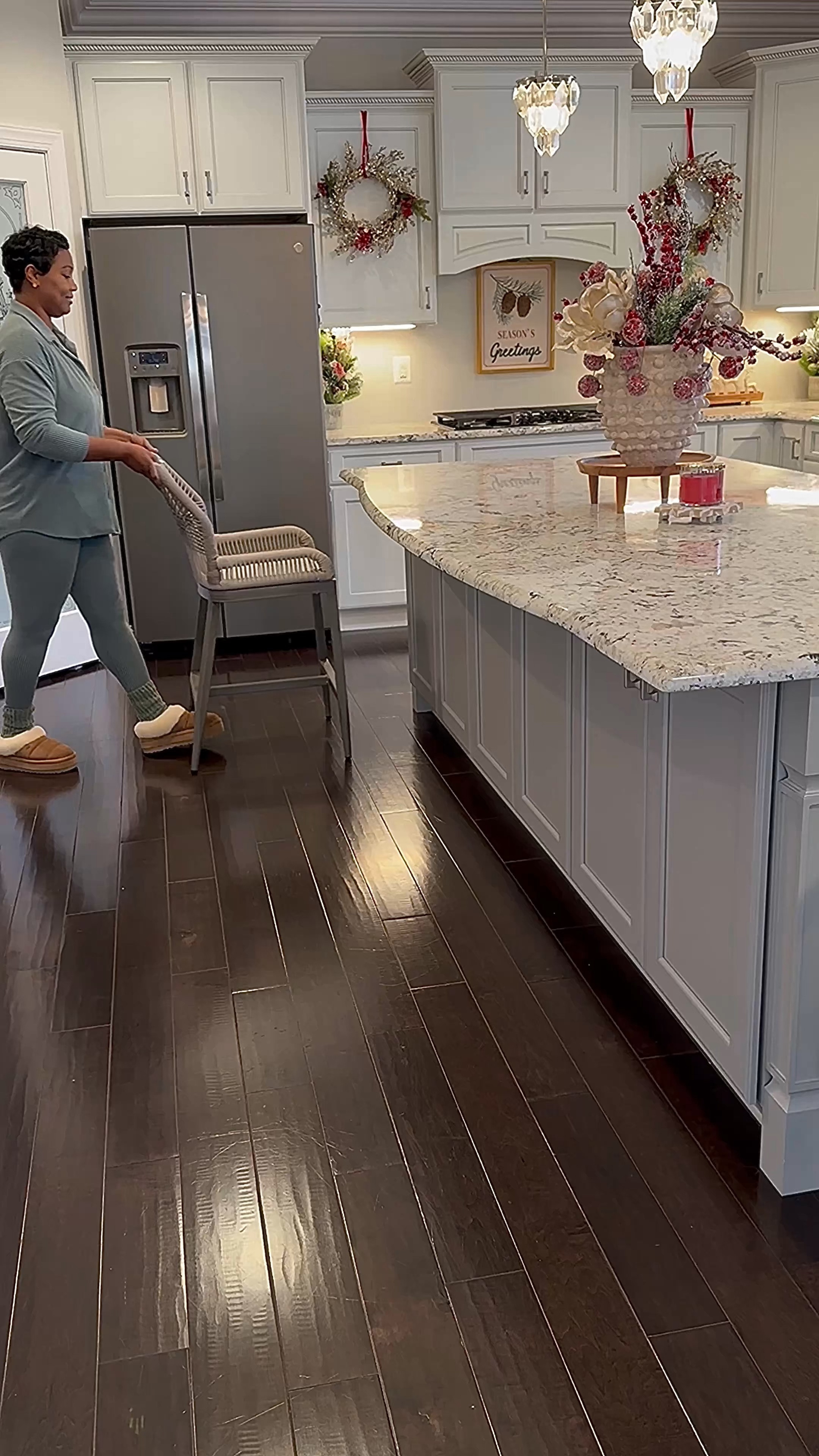 PURPLE LEAF 2 Pieces Counter Height Bar Stools 
✨USE CODE “Sharree6” to get 10% off your purchase🛍️