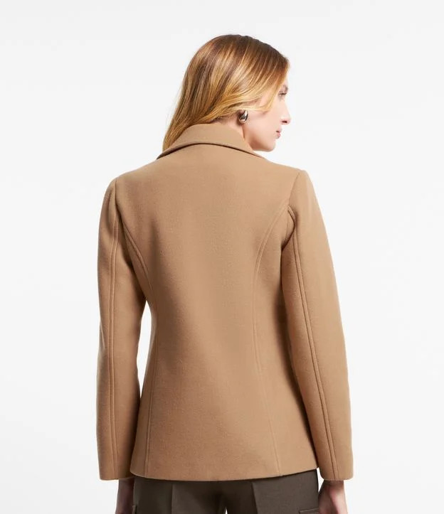 Casaco Alongado em Polivelour Transpassado com Bolsos Marrom | Renner (BR)