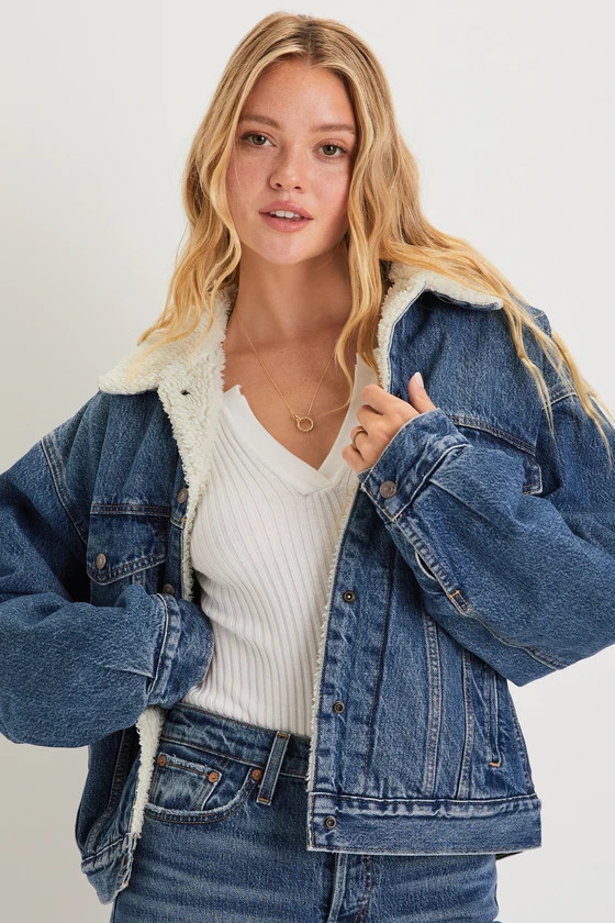 90s Denim Shearling Medium Wash Trucker Jacket | Lulus (US)