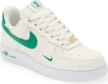 Nike Air Force 1 '07 SE Sneaker | Nordstrom | Nordstrom