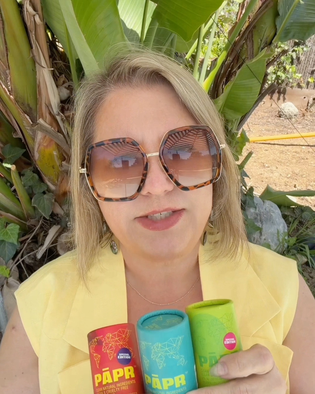 Papr Cosmetics

Trying a few scents from PAPR Cosmetics and I love what they’re doing differently.

Most conventional deodorants rely on aluminum, synthetic fragrance, and plastic packaging. PAPR took a completely different approach, cleaner ingredients and plastic free packaging.

Key standouts

• 99.98% paper push up tube
• FSC certified responsibly sourced paper
• plastic free packaging
• printed with soy based inks
• vegan and cruelty free
• aluminum free formula
• paraben free
• essential oil scented
• made with plant based ingredients

Scents I’m testing

• Golden Coast
• Yoga Flow
• Green Machine

Clean ingredients and thoughtful sustainability. I’ll report back after testing them longer.

#papr
#paprcosmetics
#lowtoxliving #ad
#plasticfreebeauty