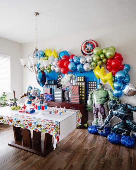 Everything you need to throw the cutest superhero birthday party

#LTKfamily #LTKkids