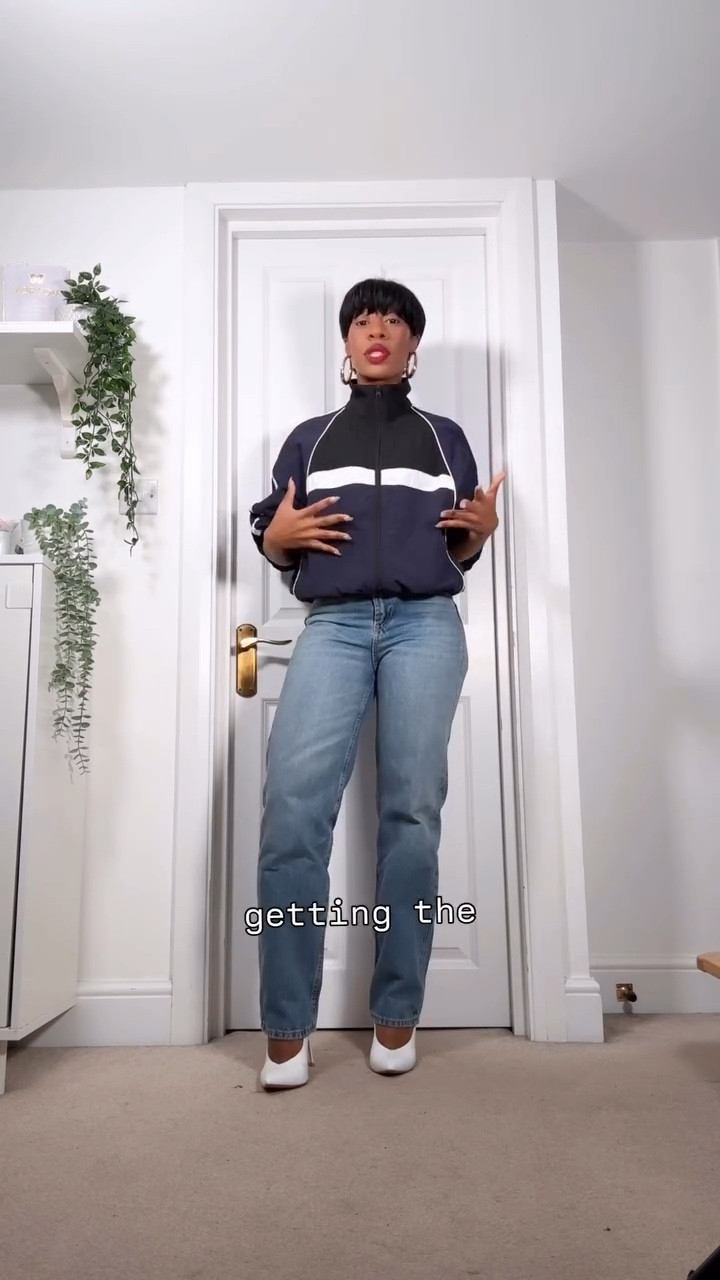 The internet has been obsessed with the YSL sports jacket and it really is a lovely piece but the price is a lot!! We can definitely achieve a similar look with one of the other sports jackets currently available on the high street. It’s a fab addition to your elevated casual wardrobe. A very versatile piece and these options from @urbanrevivo @bershka @stradivarius and @asos are all great and affordable options! #styleover30 #ysljacket #capsulewardrobe #designerdupes #fashionhacks