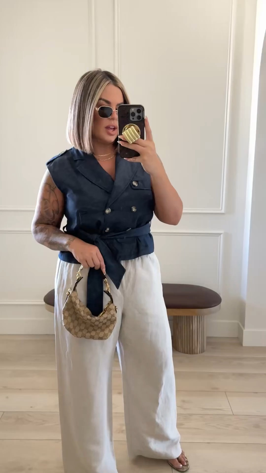 Top xl size up 
Pants xl reg length for baggy relaxed fit. 
#businesscasual #workwear #linen #aritzia #zara

Comment SHOP below to receive a DM with the link to this post on my LTK ⬇ https://liketk.it/6j5zV

https://liketk.it/6j5zV