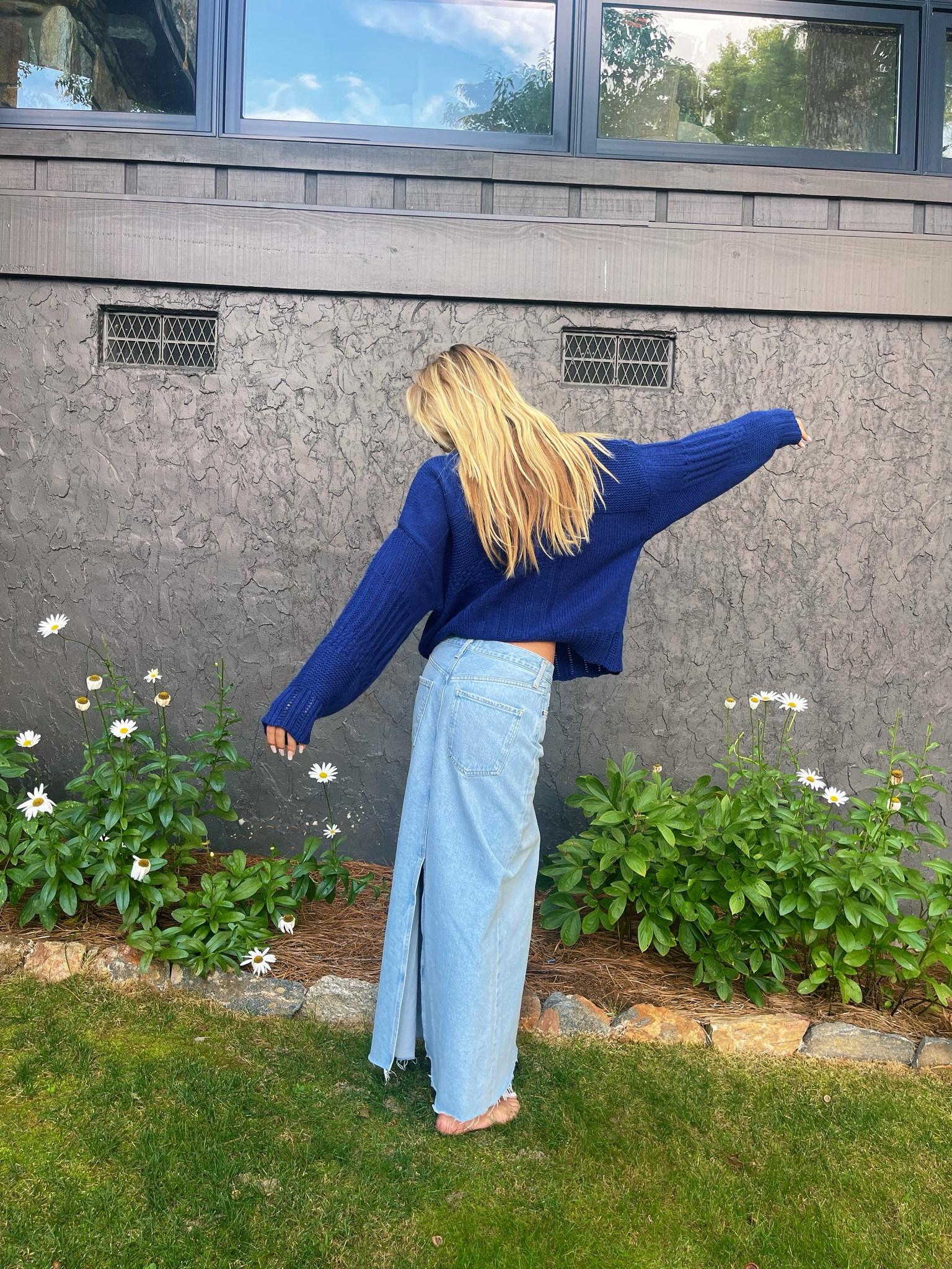 Everyday Fall Outfit 

Fall fashion  chunky sweater  denim midi skirt  everyday wear  brunch outfit inspo  early fall  late summer  elevated casual  blogger  MarlaFay 

#LTKStyleTip #LTKSeasonal