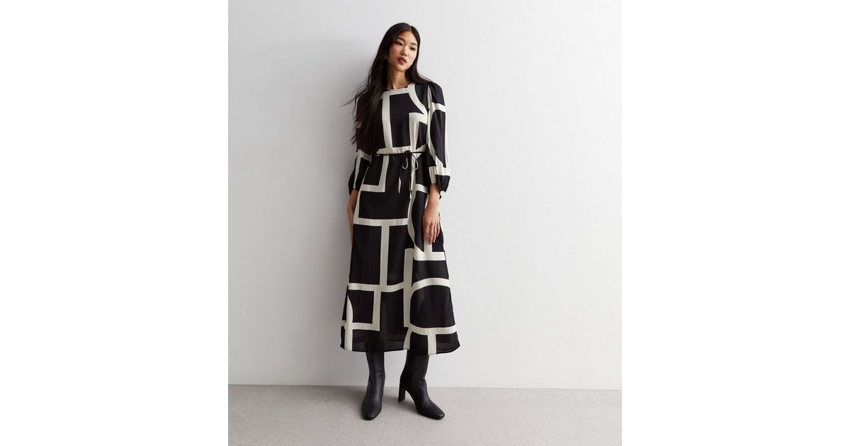 Black Geometric Print Puff Sleeve Midi Dress | New Look | New Look (UK)