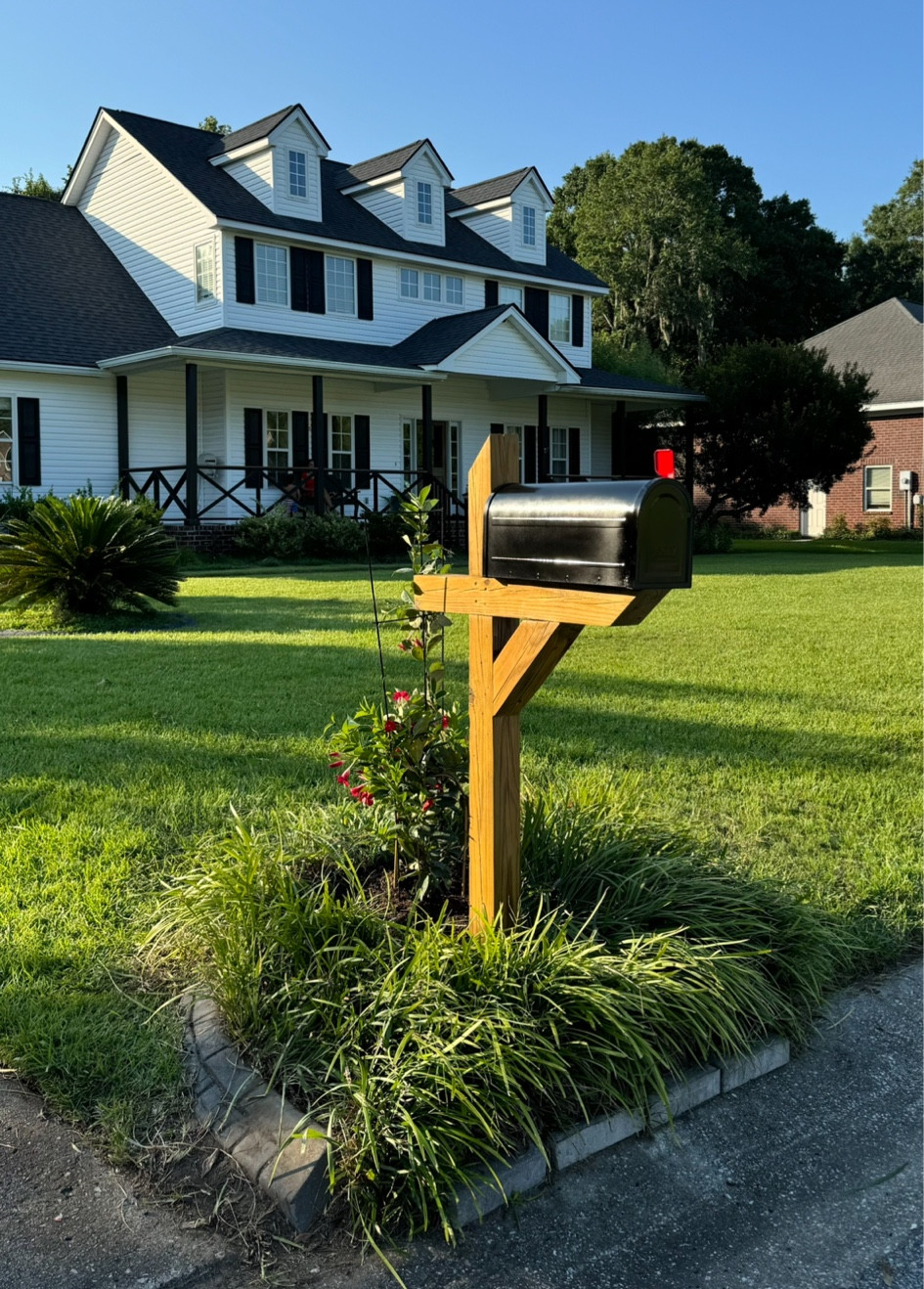 Transforming My Mailboxx

#LTKFindsUnder50 #LTKHome #LTKFamily