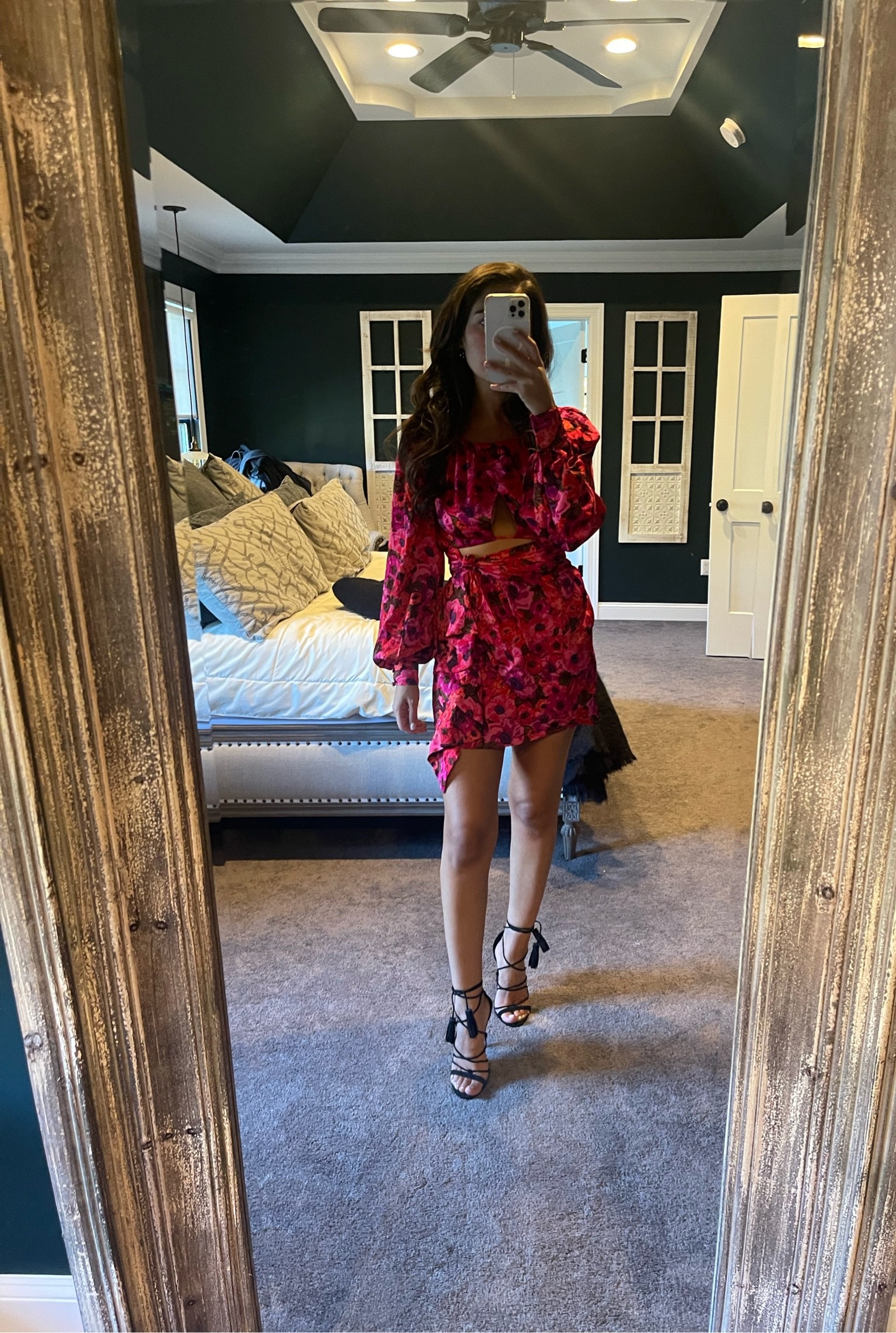 Day to Night dress 🌸
•
•
•
•
Autumn, fall, holiday, floral, day to night, mini dress, mini skirt, black heels, tie up heels, holiday look, wedding guest, event look, guest look, revolve, for love and lemons, cut out dress, sequin, holiday, seasonal, platform, metallic, winter, day time wedding, 

#LTKstyletip #LTKSeasonal #LTKfit