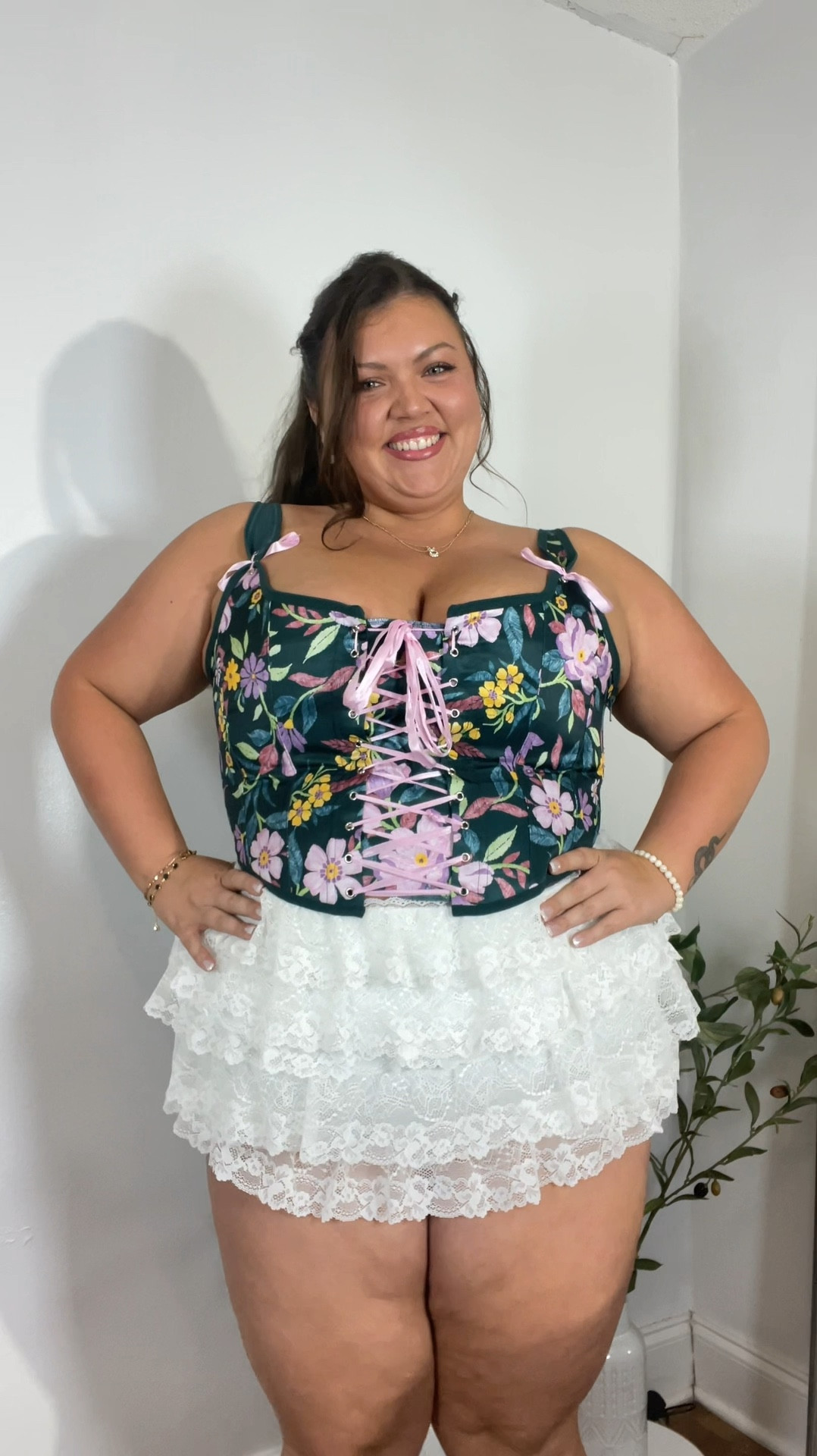 Plus size corsets! 🎀💕
Must have corset, plus size corset, corset outfits

#LTKFindsUnder50 #LTKPlusSize #LTKVideo