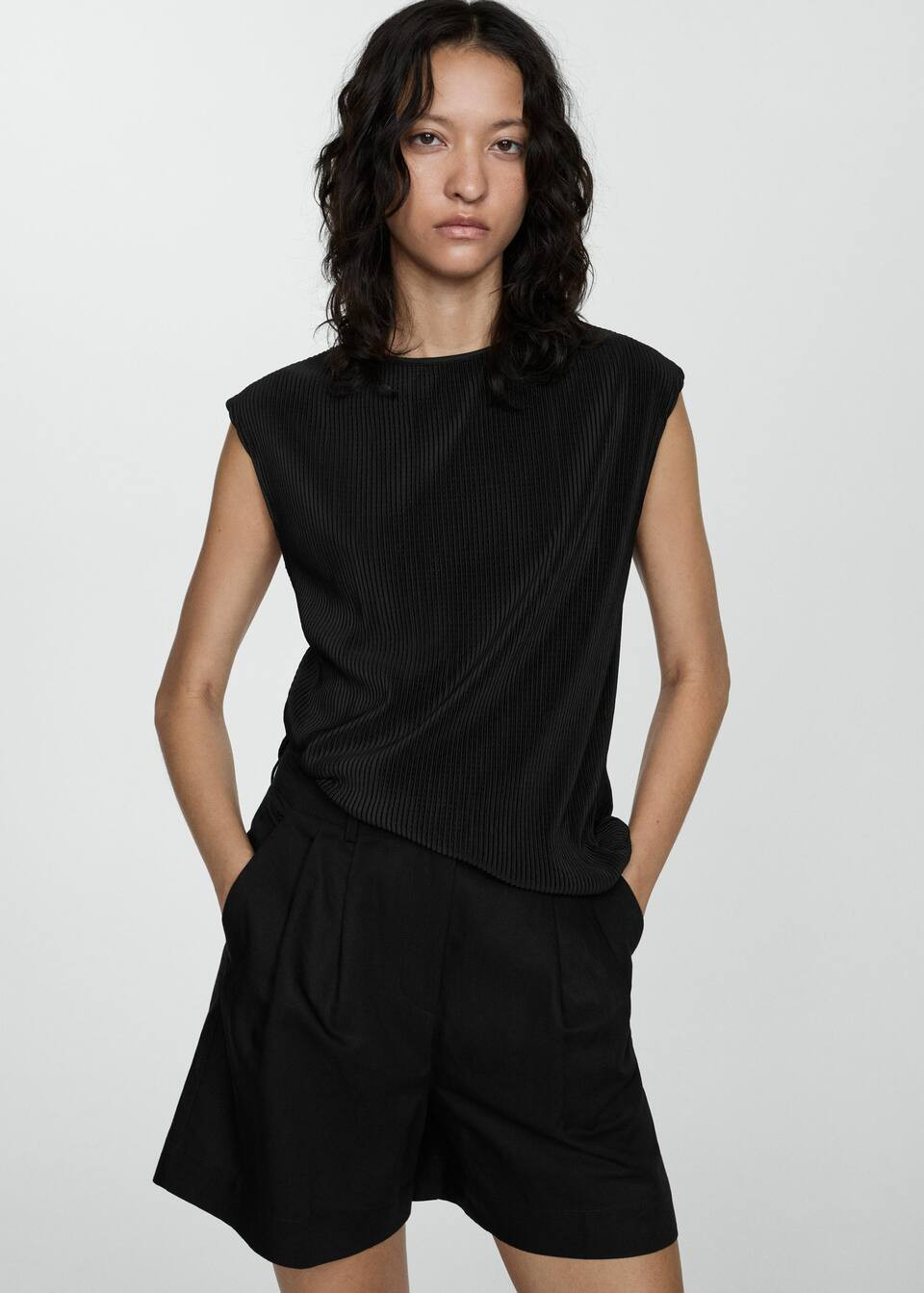 Search: Pleated top (12) | Mango USA | MANGO (US)