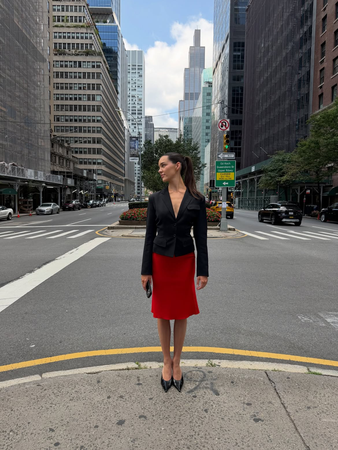 What an amazing end to an AMAZING week. @bloomberg @nytimes

Article @guytrebay
Outfit: @maisonalaia @dannistylist

#LTKdayinmylife #LTKootd #LTKWorkwear