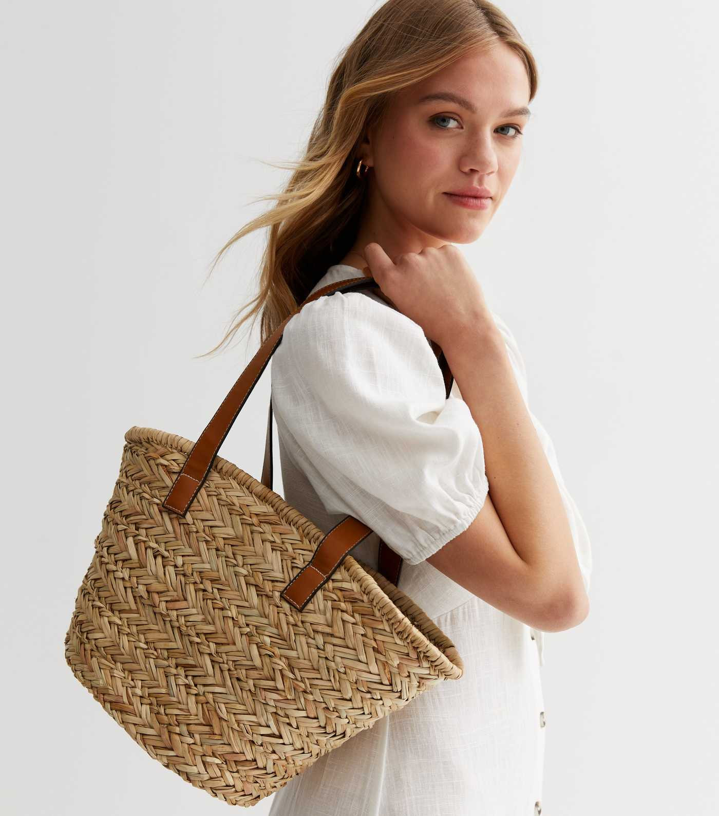 Stone Straw Mini Basket Tote Bag
						
						Add to Saved Items
						Remove from Saved Items | New Look (UK)