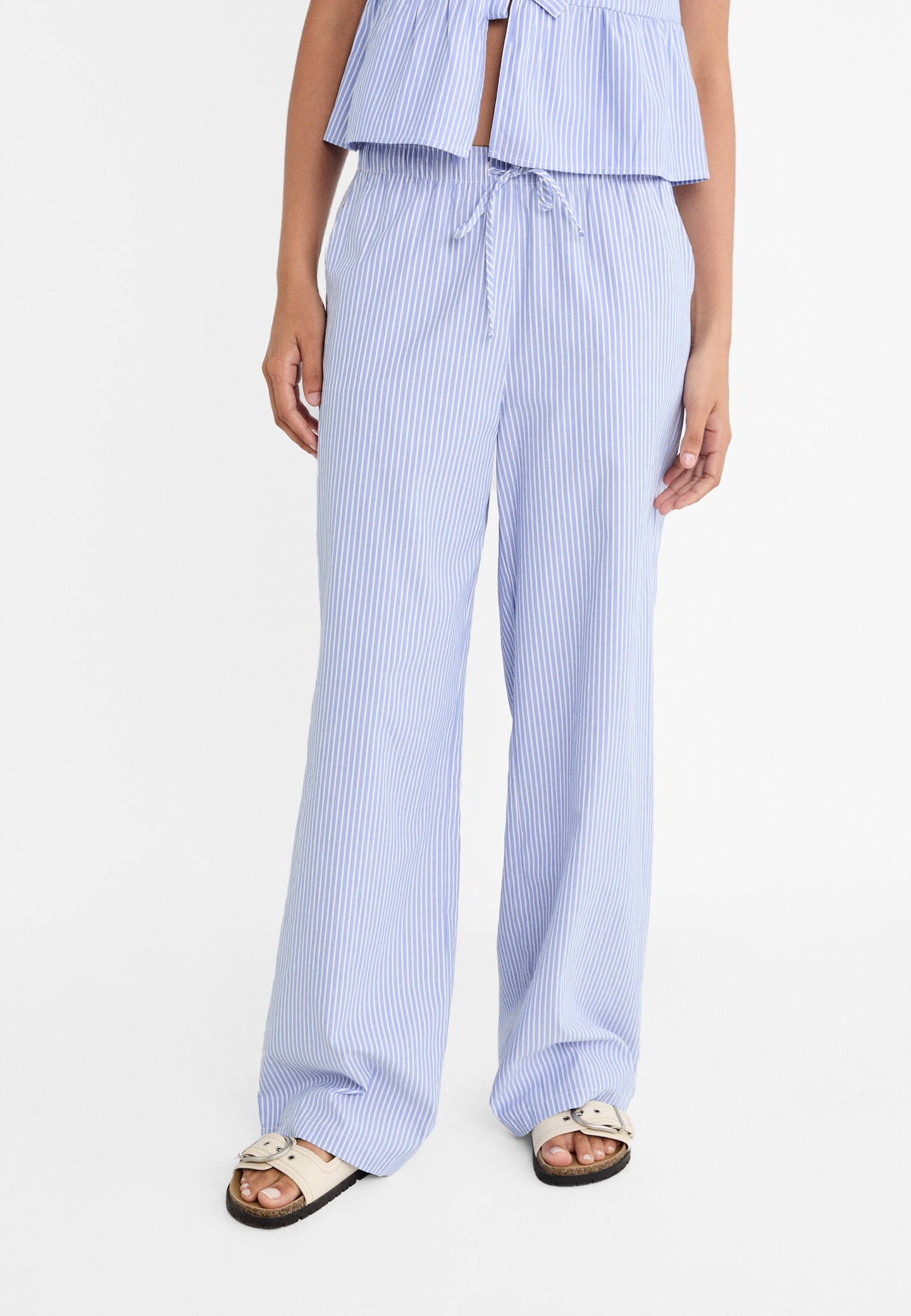 Flowing striped poplin trousers | Stradivarius (UK)