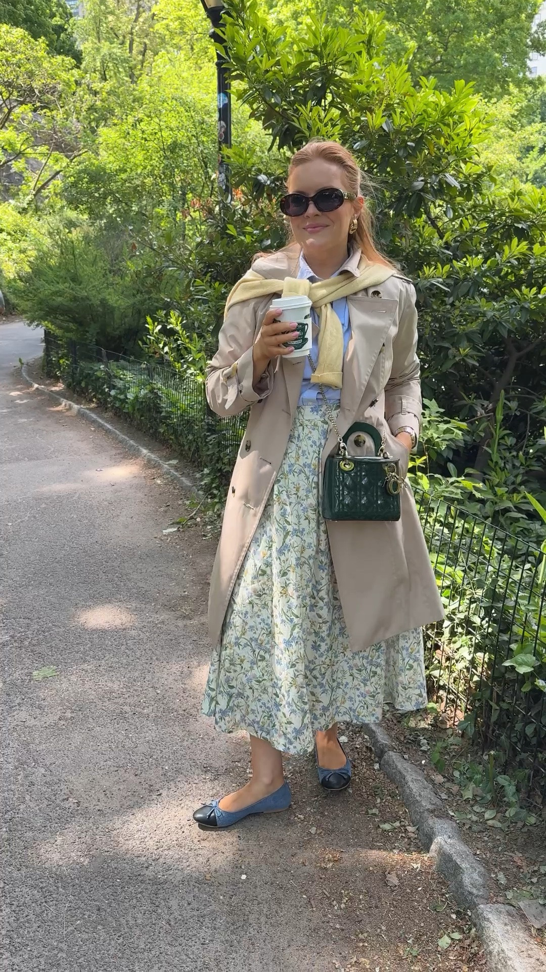 A day strolling NYC! This skirt is one of my favorites to style over and over again!

#LTKootd #LTKSaleAlert #LTKvlog
