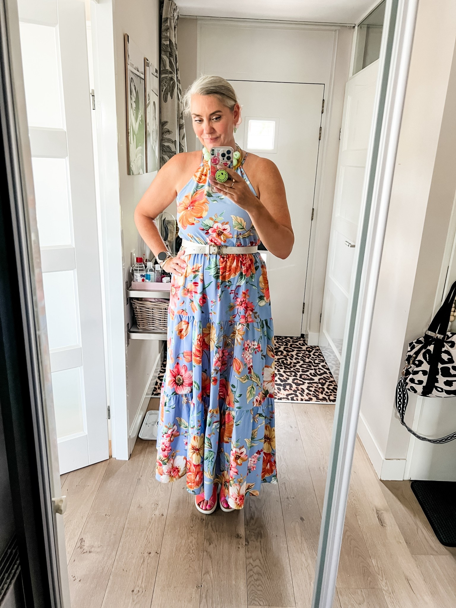 Outfit of the day - Sunday. Floral blue tall maxi dress paired with chunky necklaces (Bijou Brigitte) and sandals (Think!)



#LTKeurope #LTKnederlands #LTKsummer